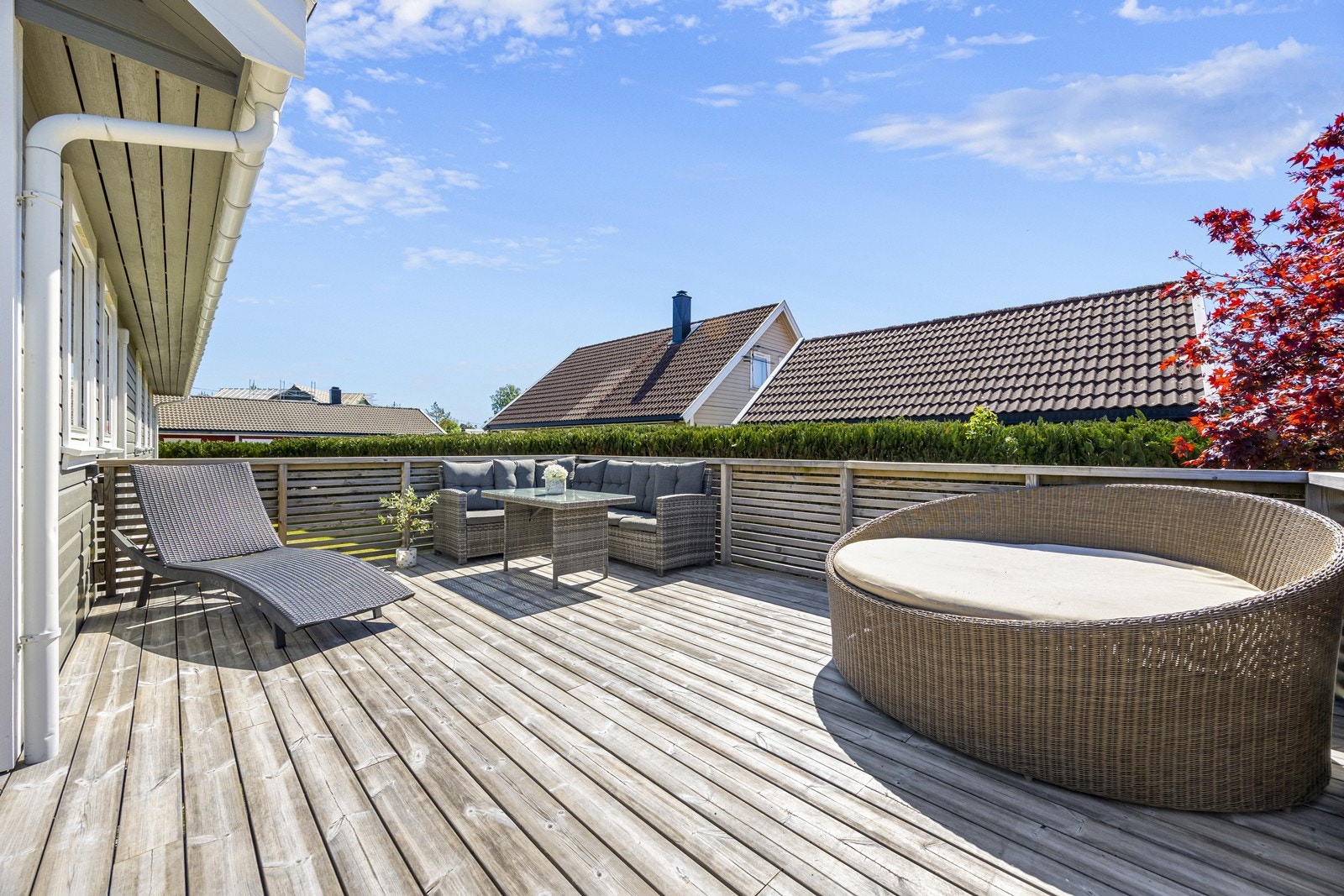 pigmenterte Royal impregnerte terrassebord. Galleribilde