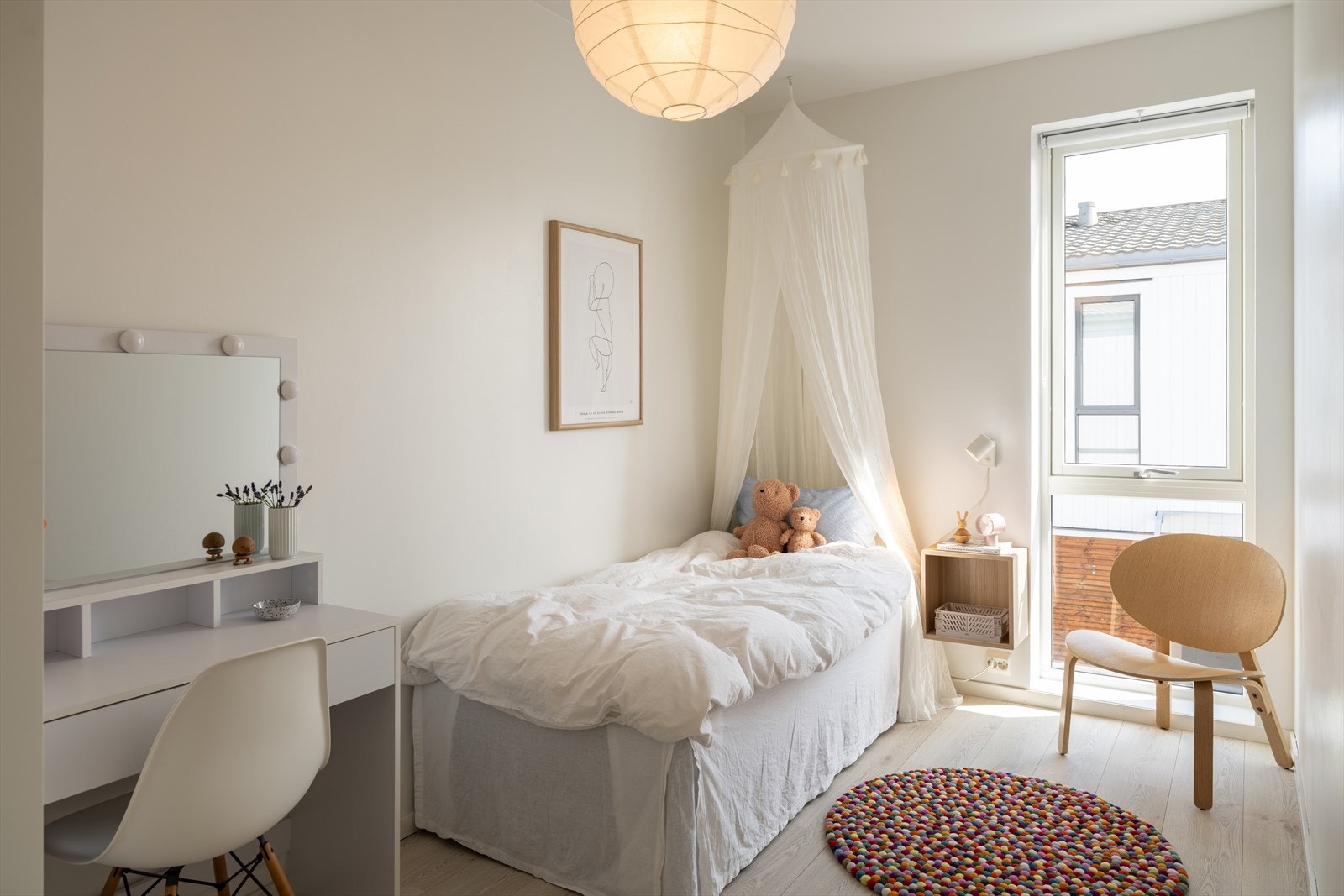 Det er malte gipsvegger i hele huset Galleribilde