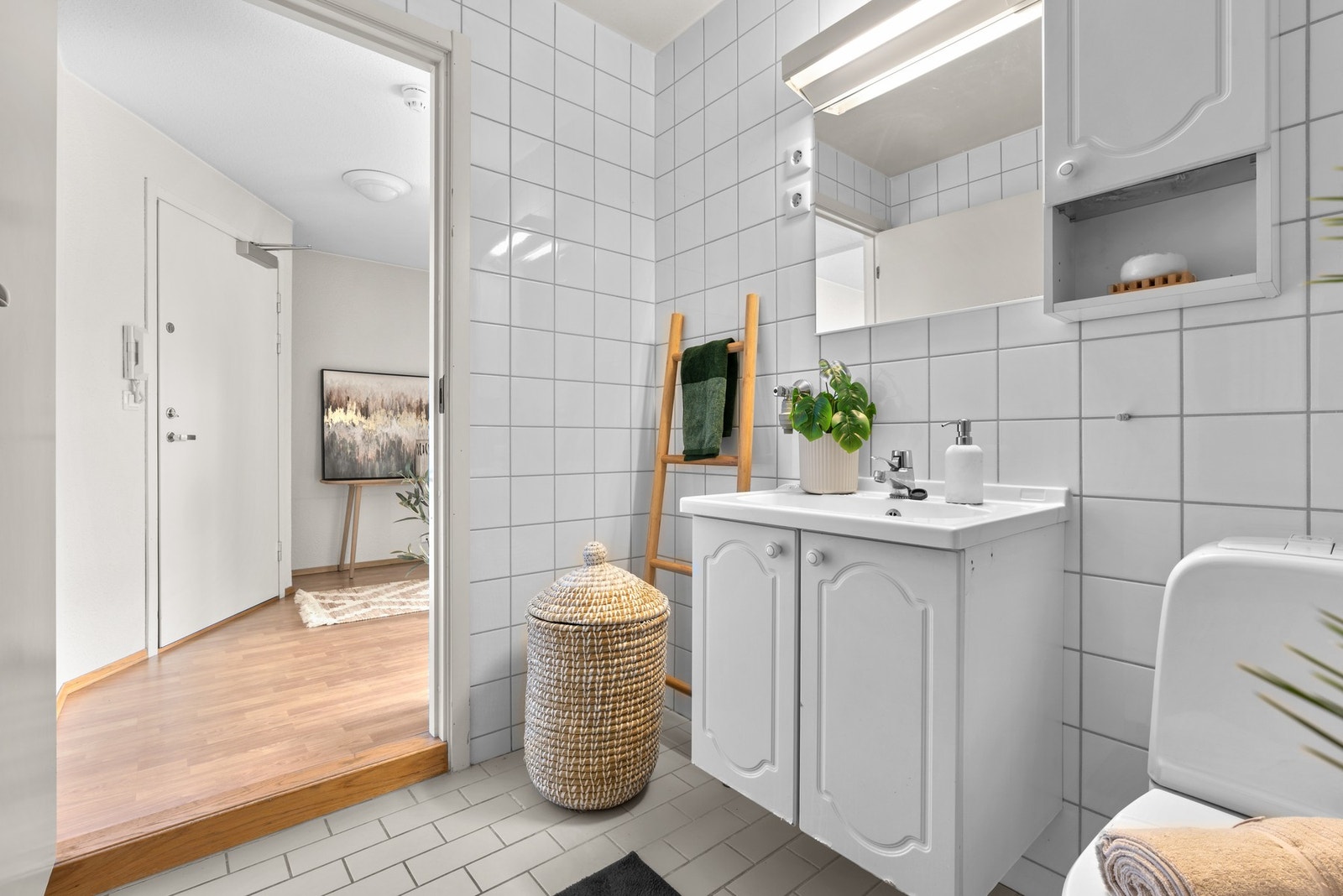 Bad/wc med opplegg for vaskemaskin Galleribilde
