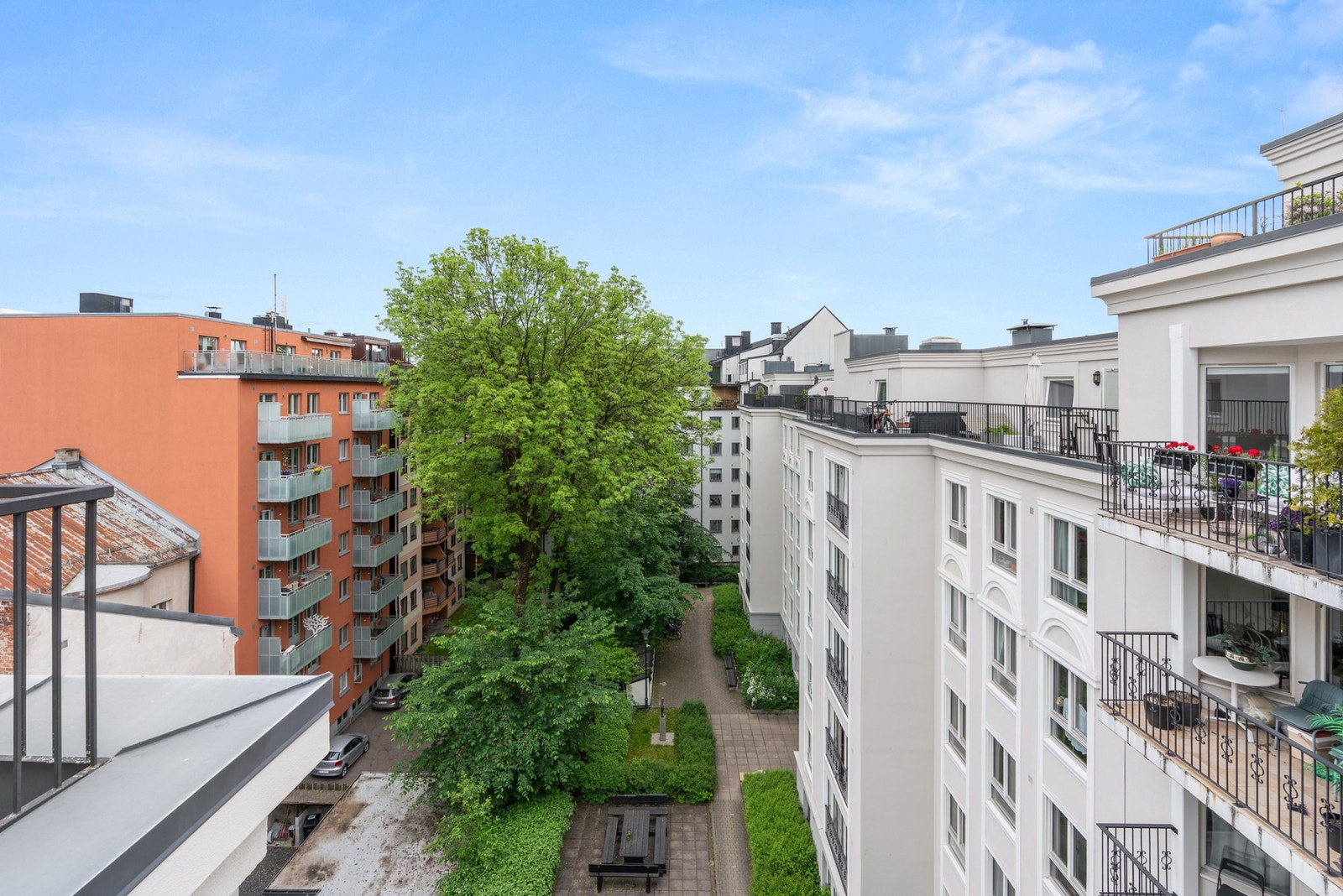 Stor og solrik syd-vest vendt terrasse på ca 20kvm Galleribilde