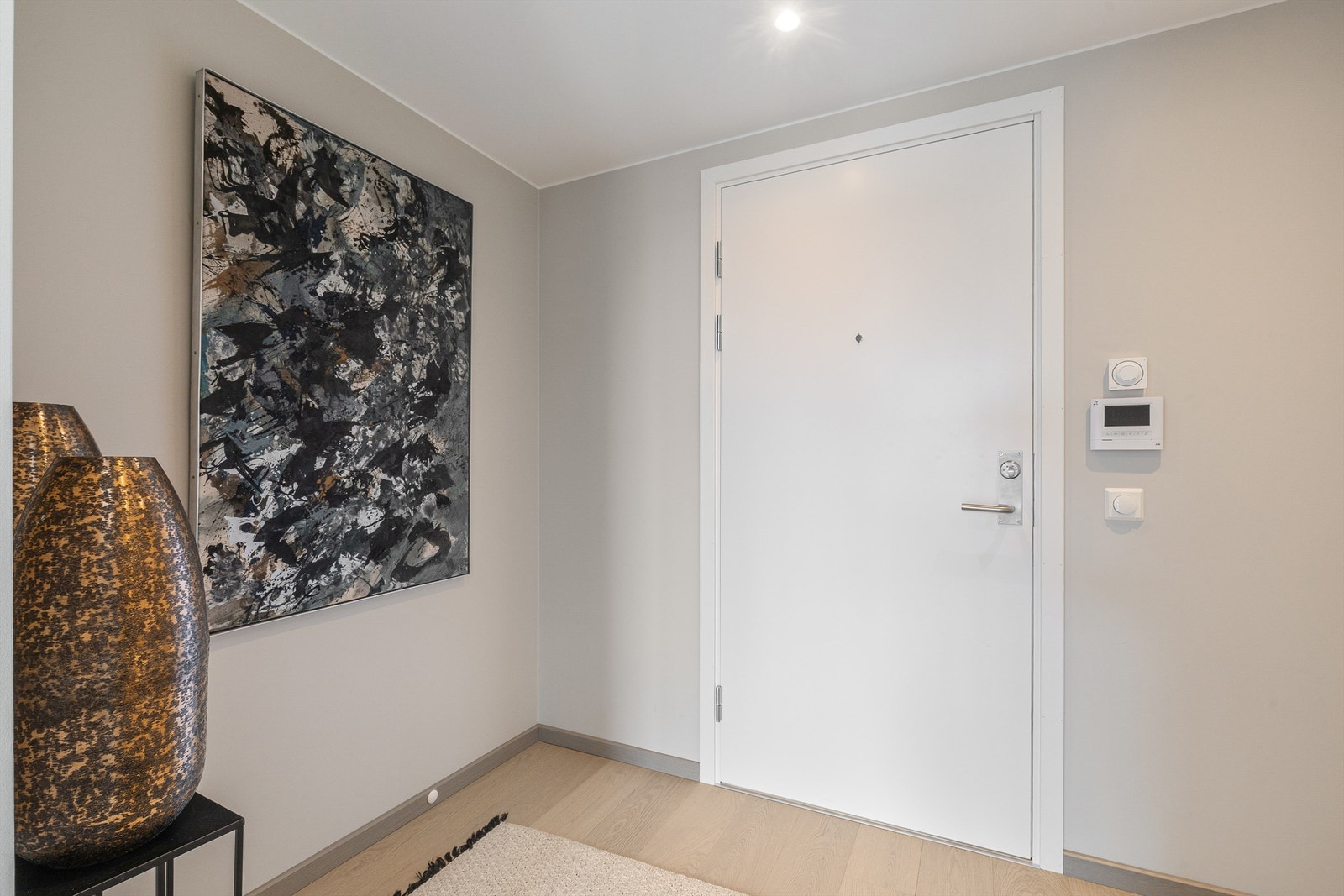Entrédør med brannklasse B30 og lydklasse db40. Galleribilde