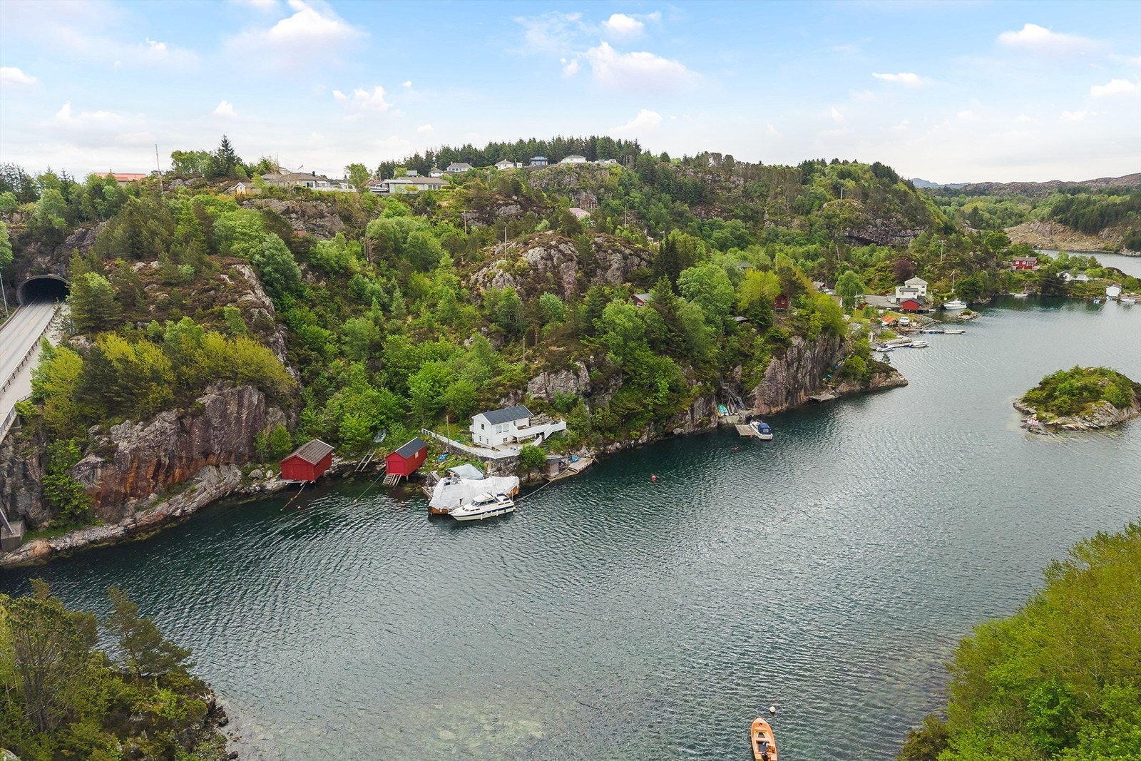 Dronefoto over Krabbapollen Galleribilde