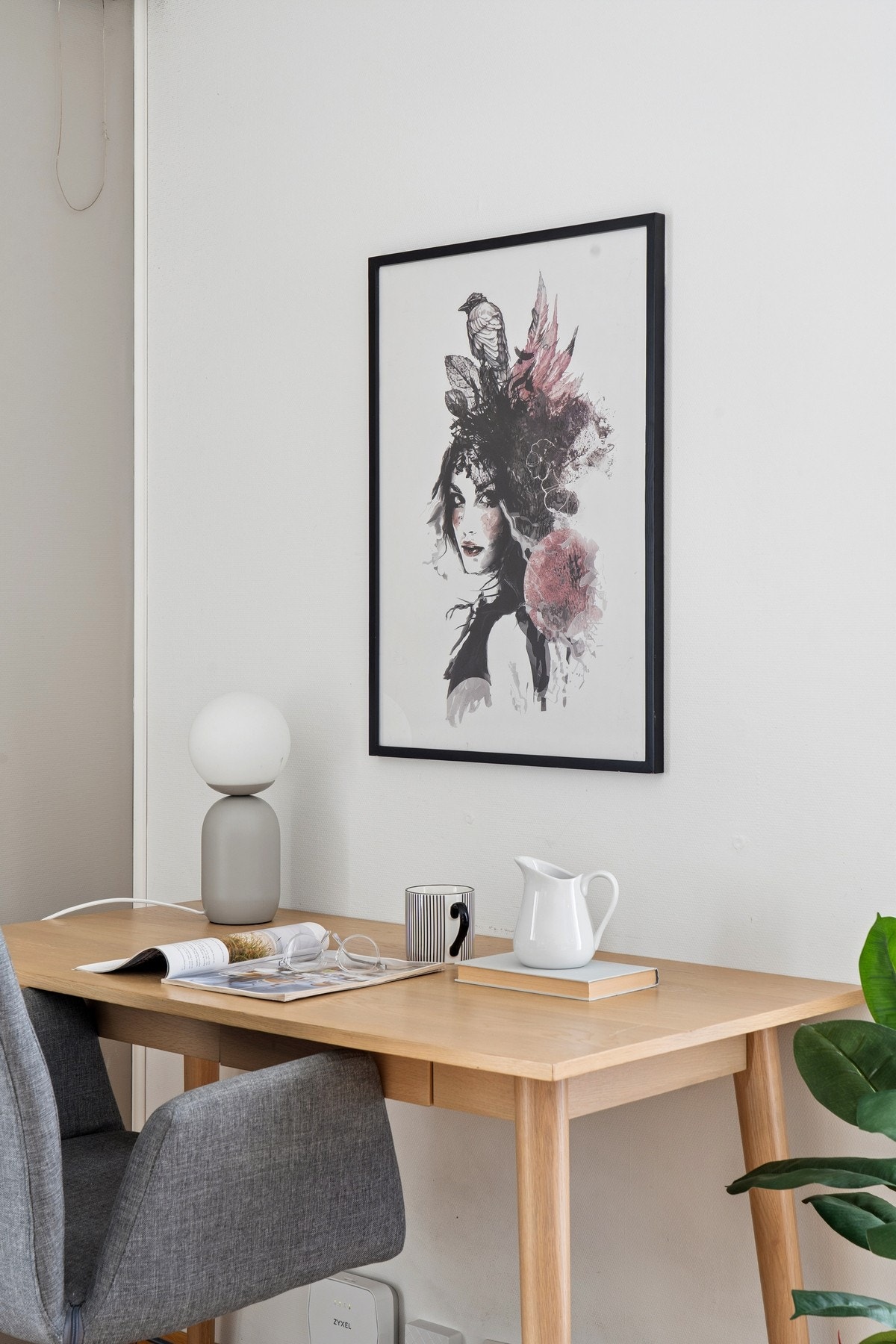 Det er også rom for en egen kontorplass i stuen. Galleribilde
