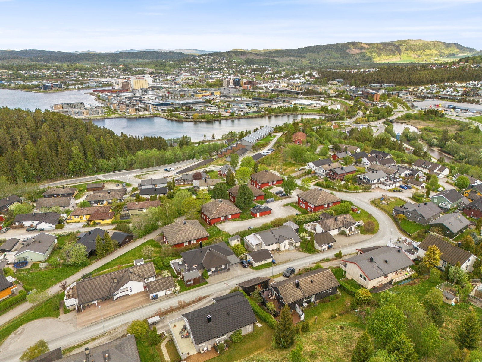 Det er også gangavstand til Steinkjer sentrum og Thon kjøpesenter Galleribilde