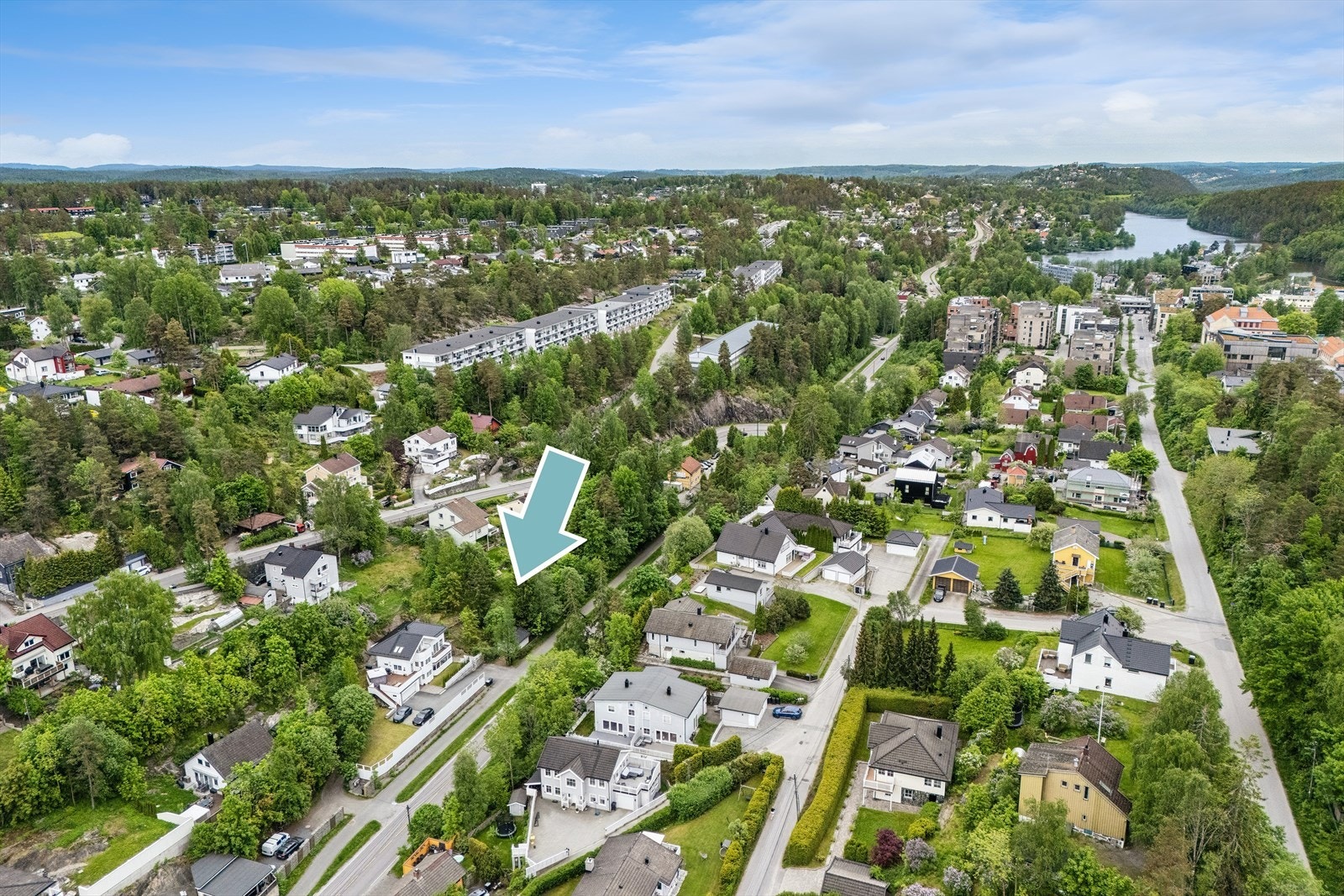Tomten har en attraktiv og sentral plassering på Kolbotn. Galleribilde
