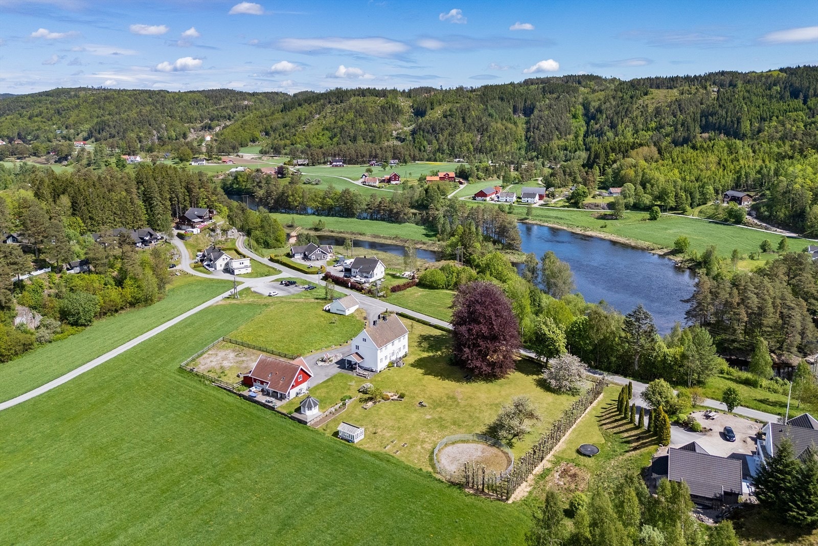 Dronefoto Galleribilde