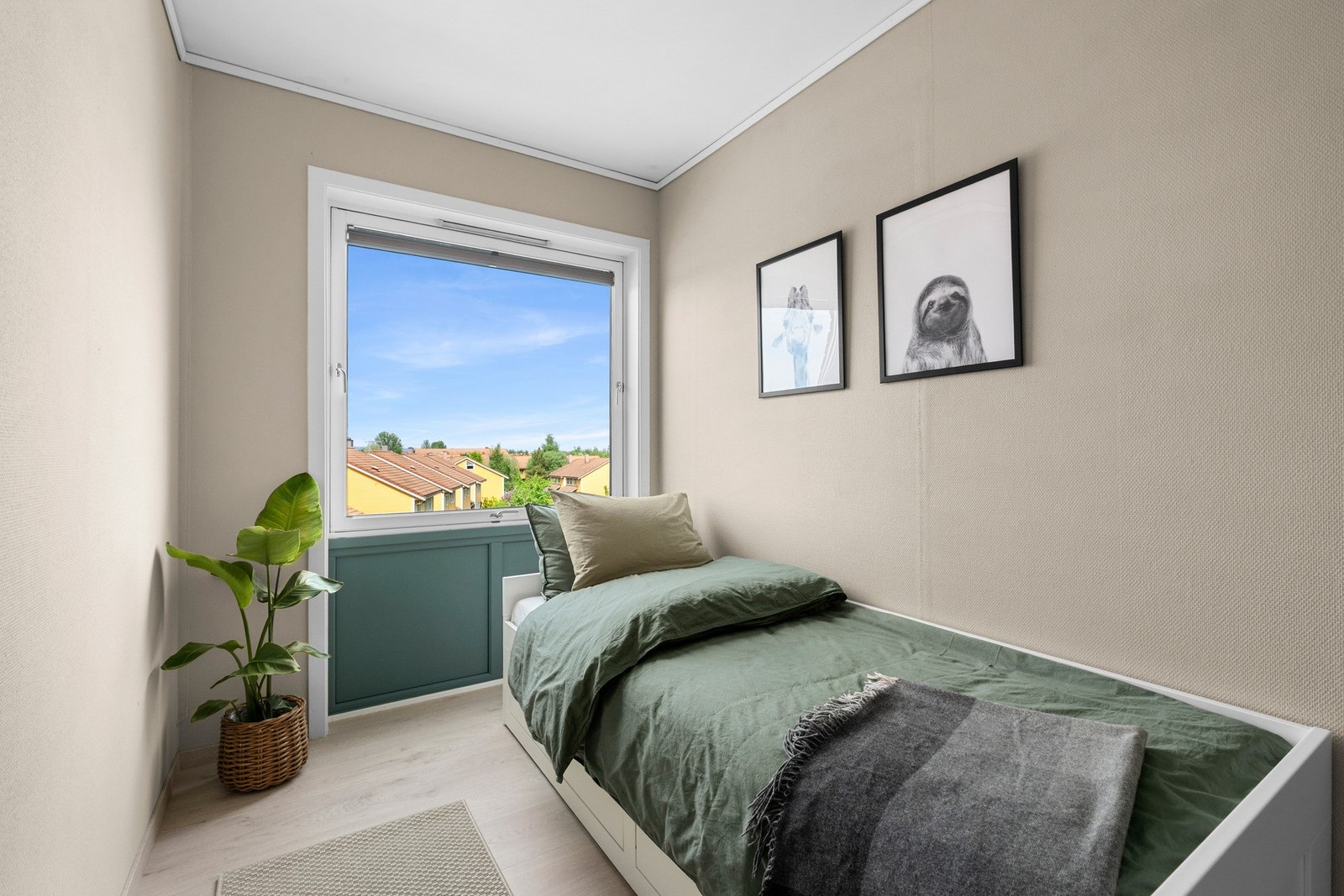 Soverom 2 er også av god størrelse. Galleribilde