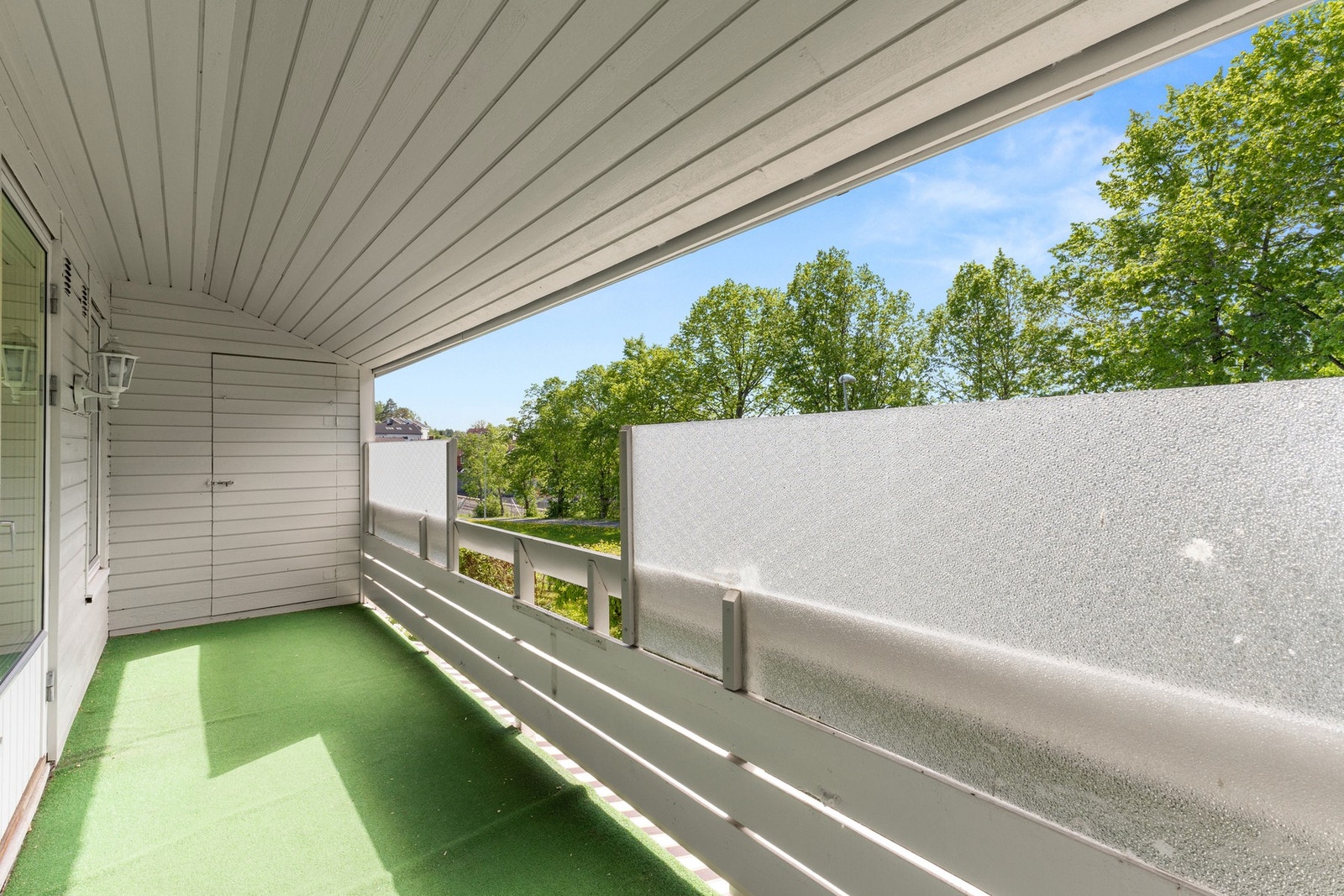 God plass til å innrede med møblement. Det er tillatt med elektrisk grill på balkongen. Galleribilde