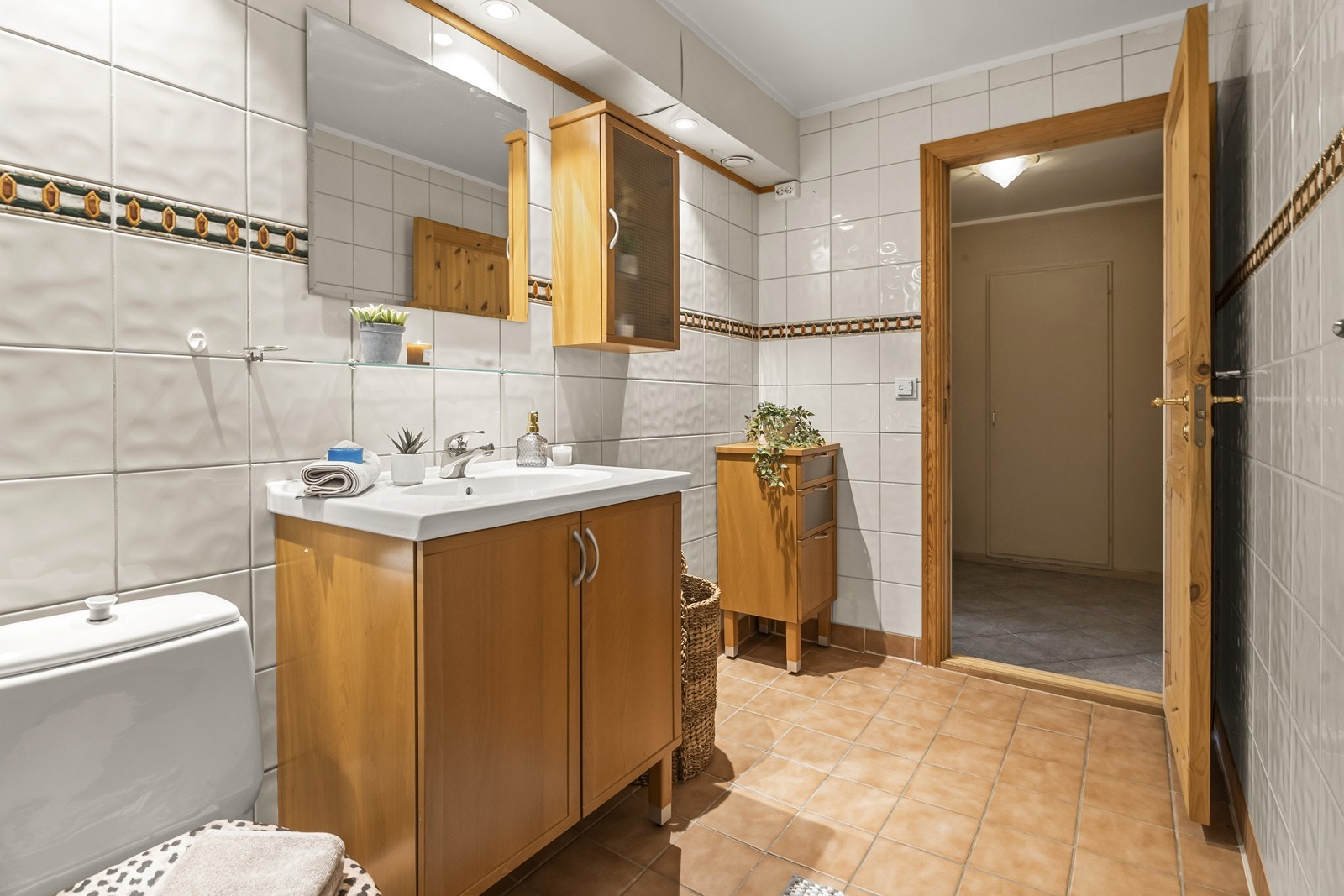 Badet er utstyrt med mekanisk avtrekk for god ventilasjon. Galleribilde