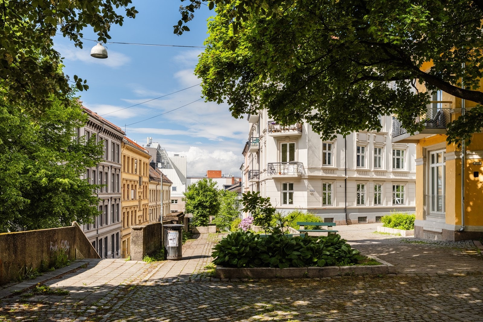 Ruth Maiers plass. Galleribilde
