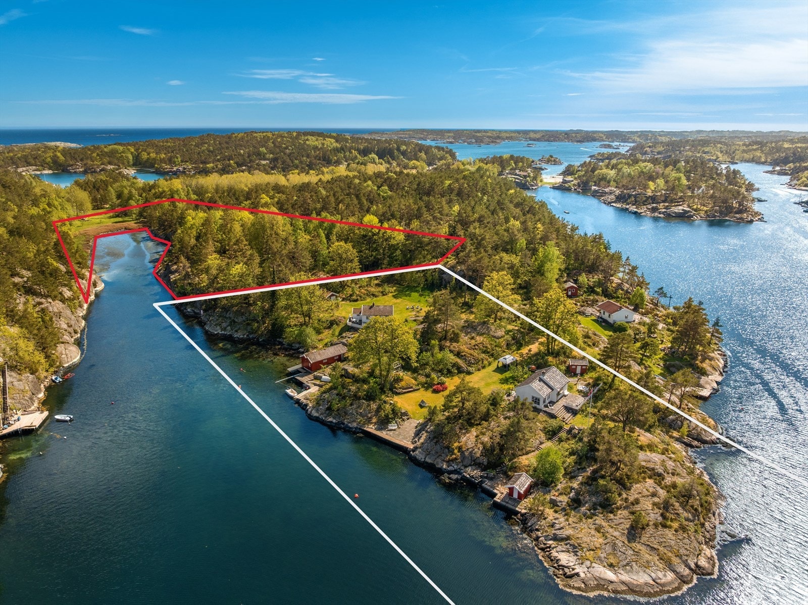 Salget består av 2 gnr/bnr markert i hvit og rødt (Ikke nøyaktige mål) Galleribilde