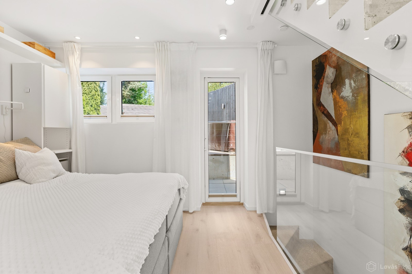 Utgang til stor terrasse Galleribilde