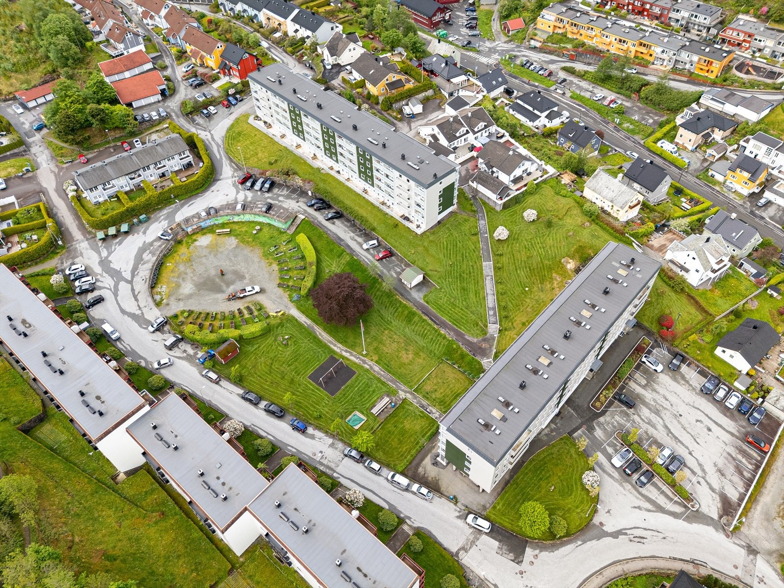 Gode bussforbindelser til Bergen sentrum og Haukeland Sykehus Galleribilde