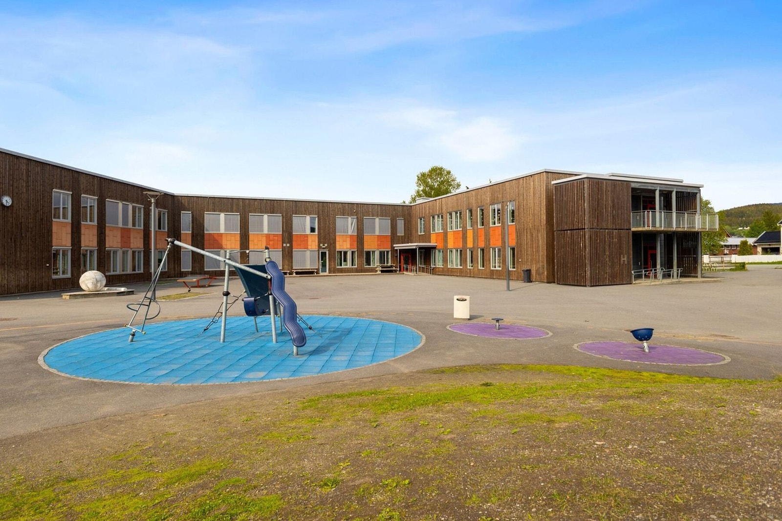 Med Olderskog skole kun 200 meter unna, er dette en svært familievennlig beliggenhet. Galleribilde