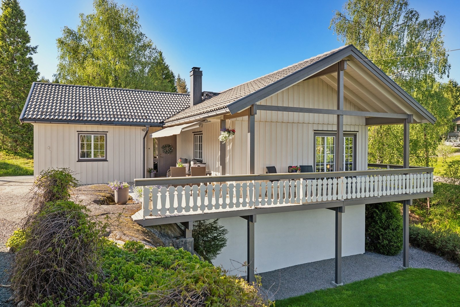 DNb Eiendom v/ Vetle Karlberg har gleden av å presentere Austadveien 418! Galleribilde