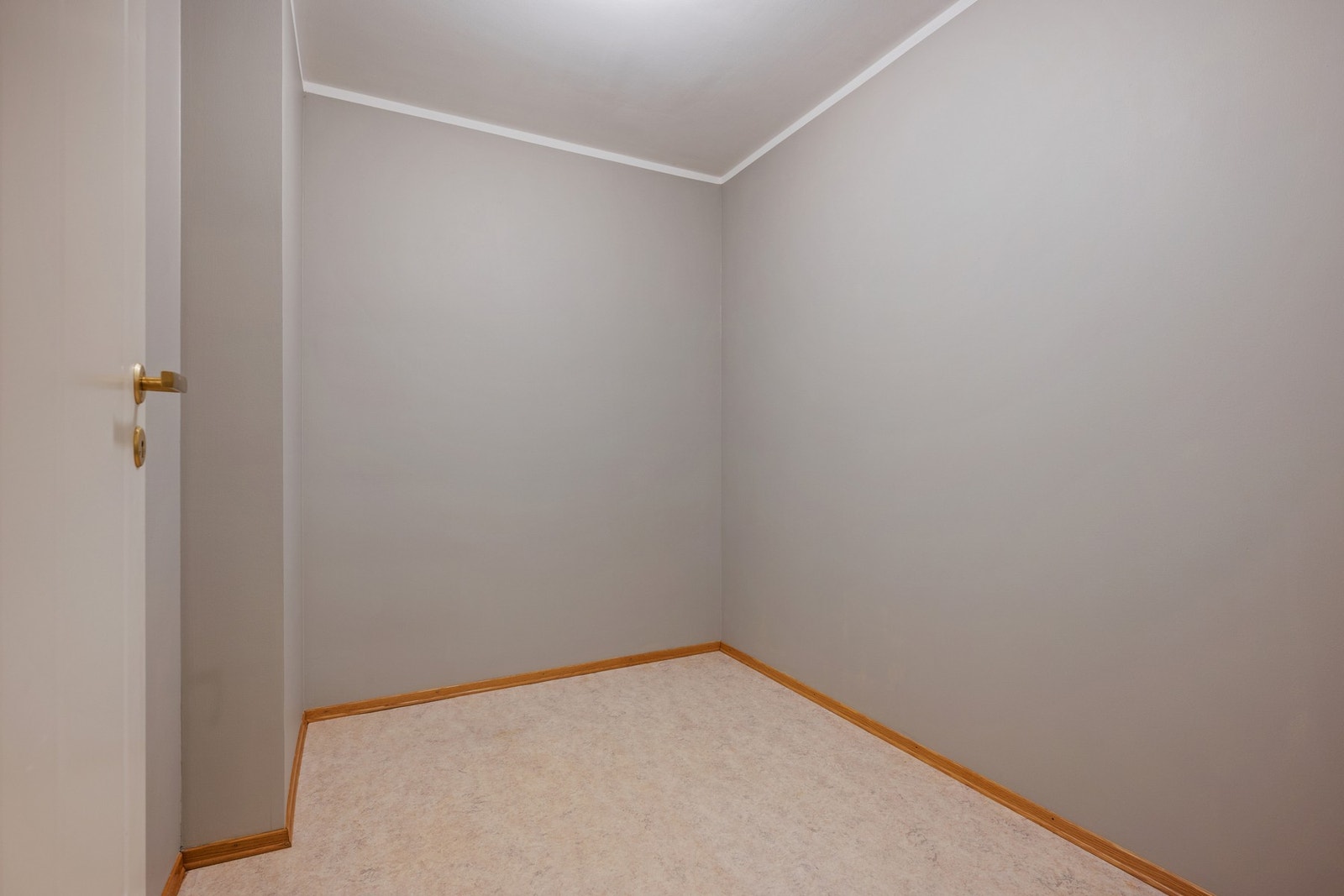 Leiligheten har også en romslig innvendig bod. Galleribilde