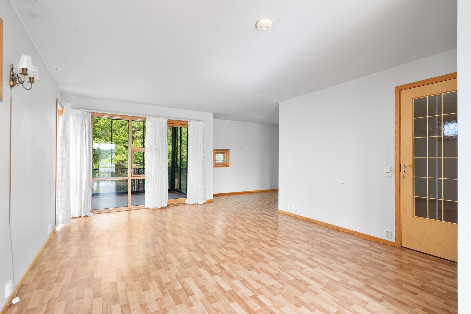 Stue m/utgang til balkong Galleribilde