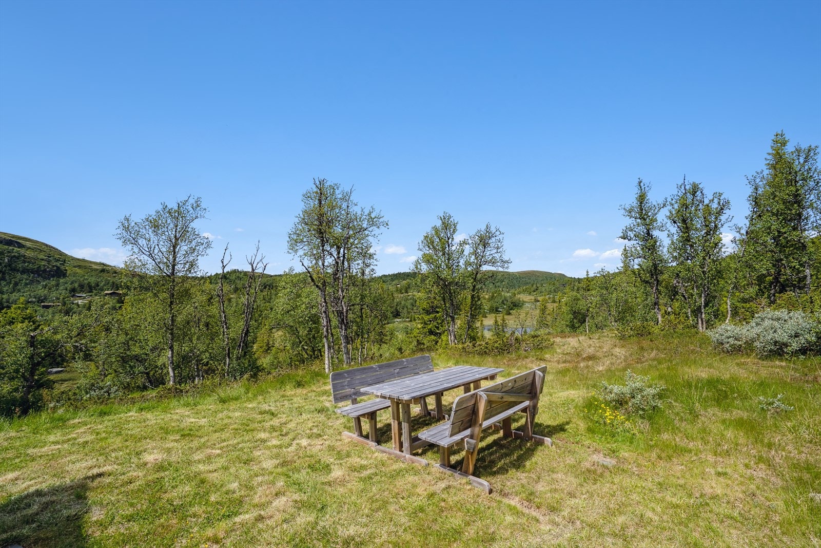 Området byr på naturskjønne omgivelser og et flott turterreng både sommer og vinter. Galleribilde
