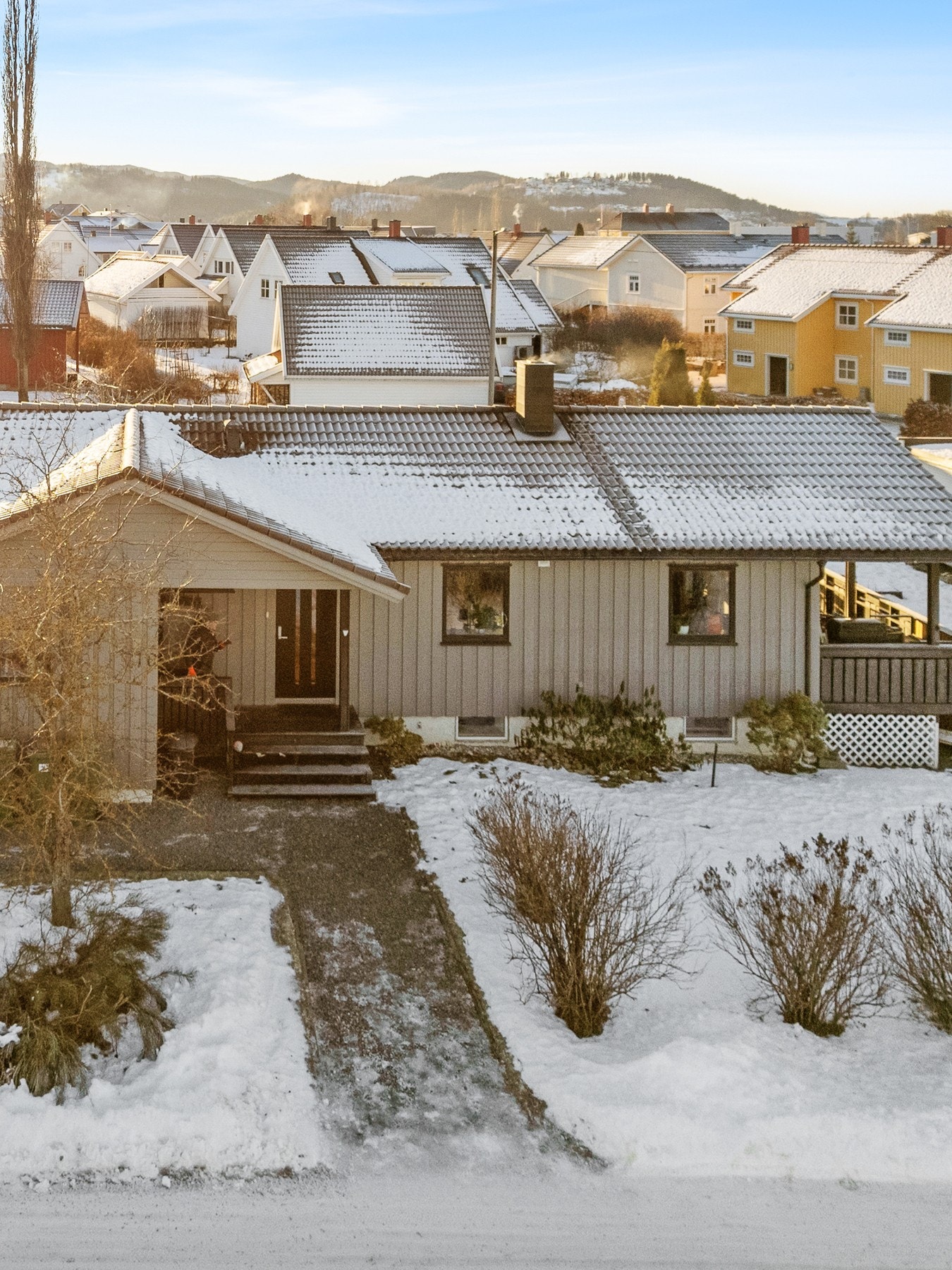 Boligen fremstår som velholdt og er jevnlig oppgradert siste 4 år. Galleribilde