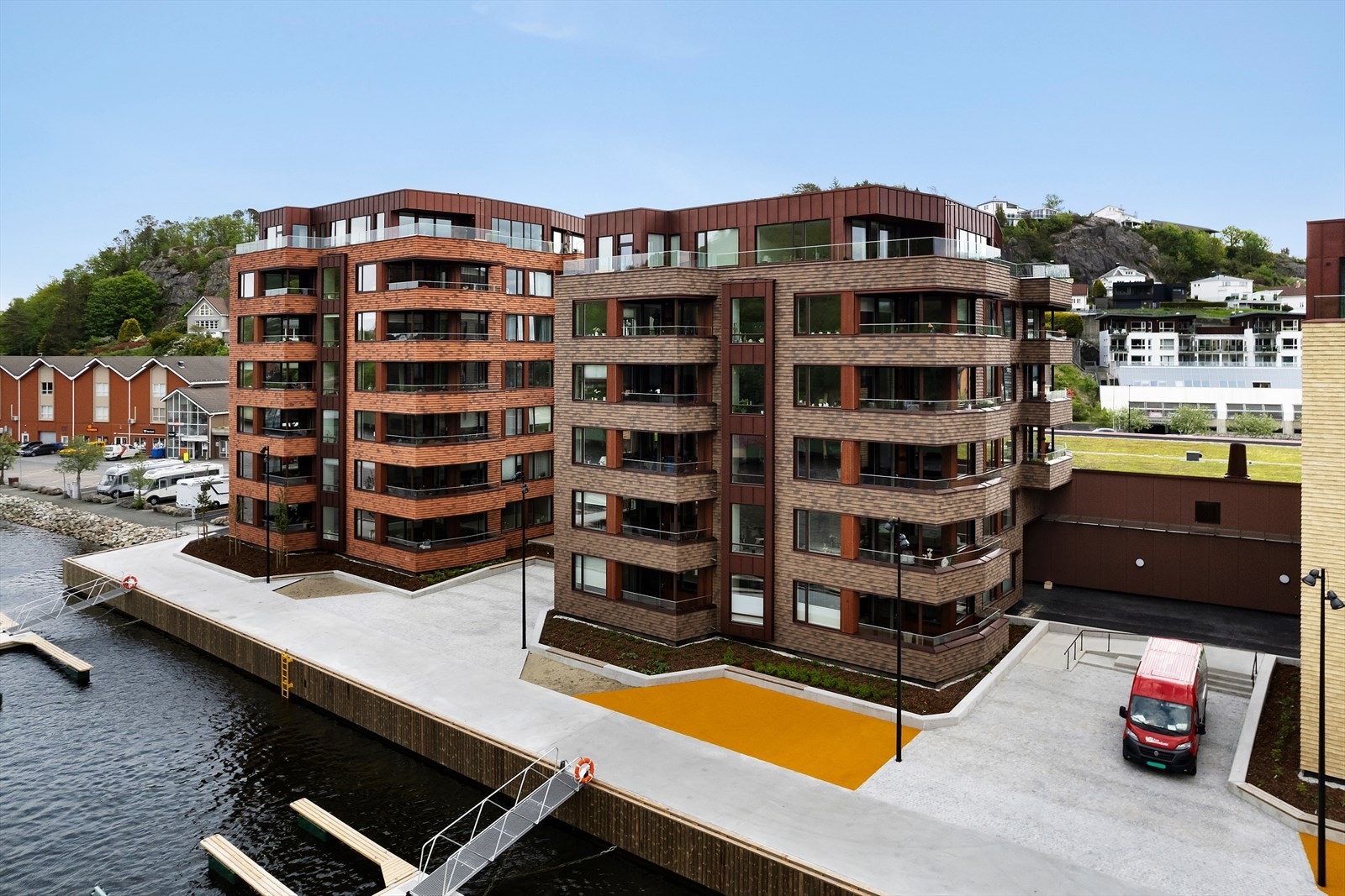 Feyer Brygge er et nytt og moderne leilighetskompleks med en markant fasade. Galleribilde