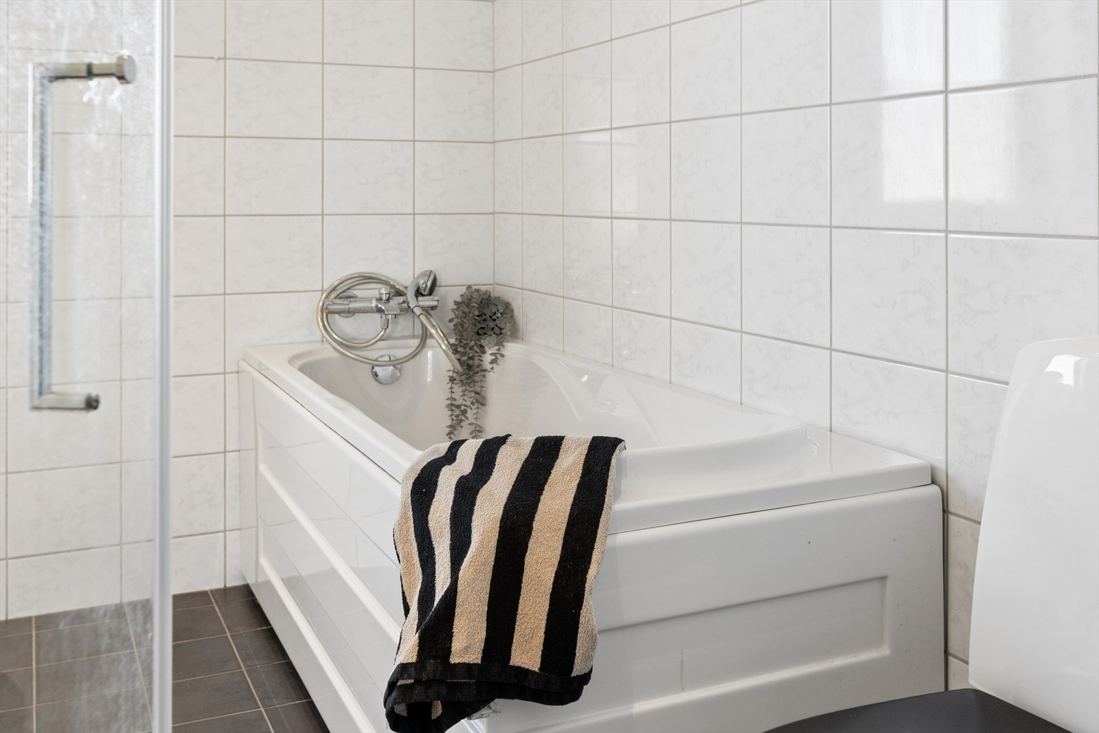 Badekar for avslappende stunder. Galleribilde