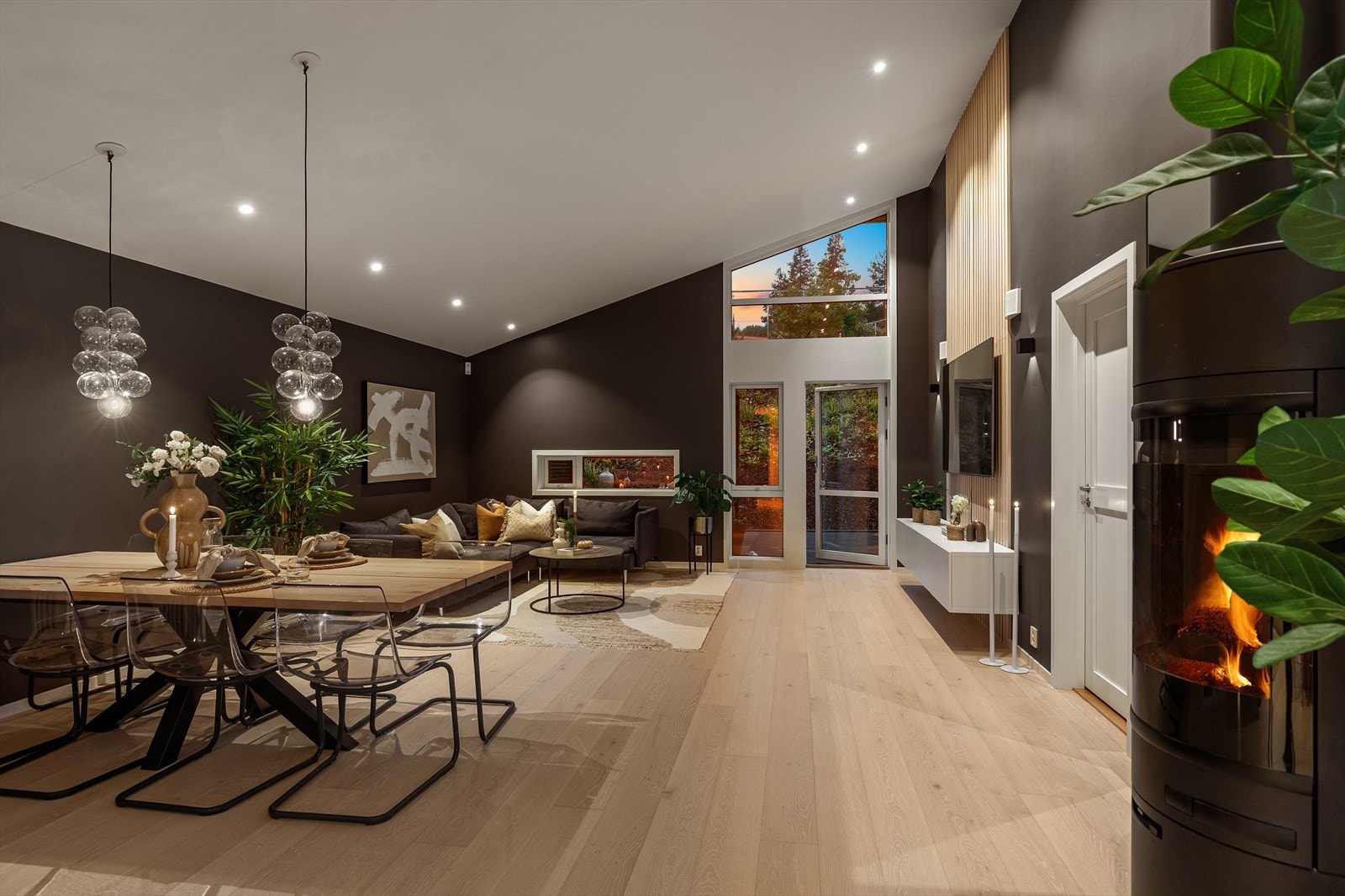 Dette er en moderne og innholdsrik enebolig fra 2019 Galleribilde