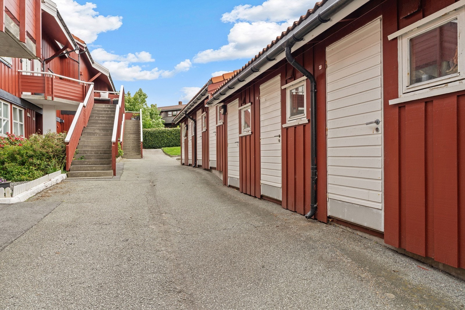 Til leiligheten følger det med en utvendig bod for ekstra lagringsplass. Galleribilde