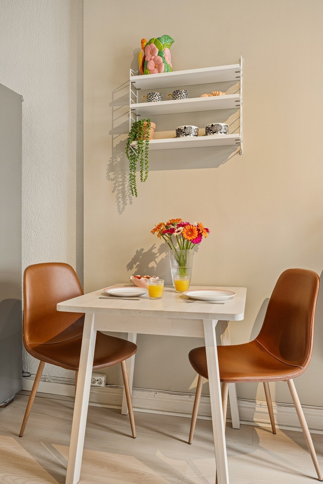 Spiseplass som innbyr til hyggelige måltider. Galleribilde