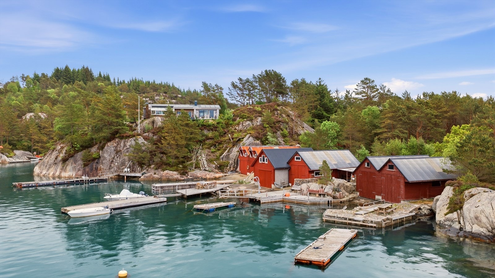 Austevoll er nært forbundet med båtliv, fantastiske skjærgård og gode fiskemuligheter. Galleribilde