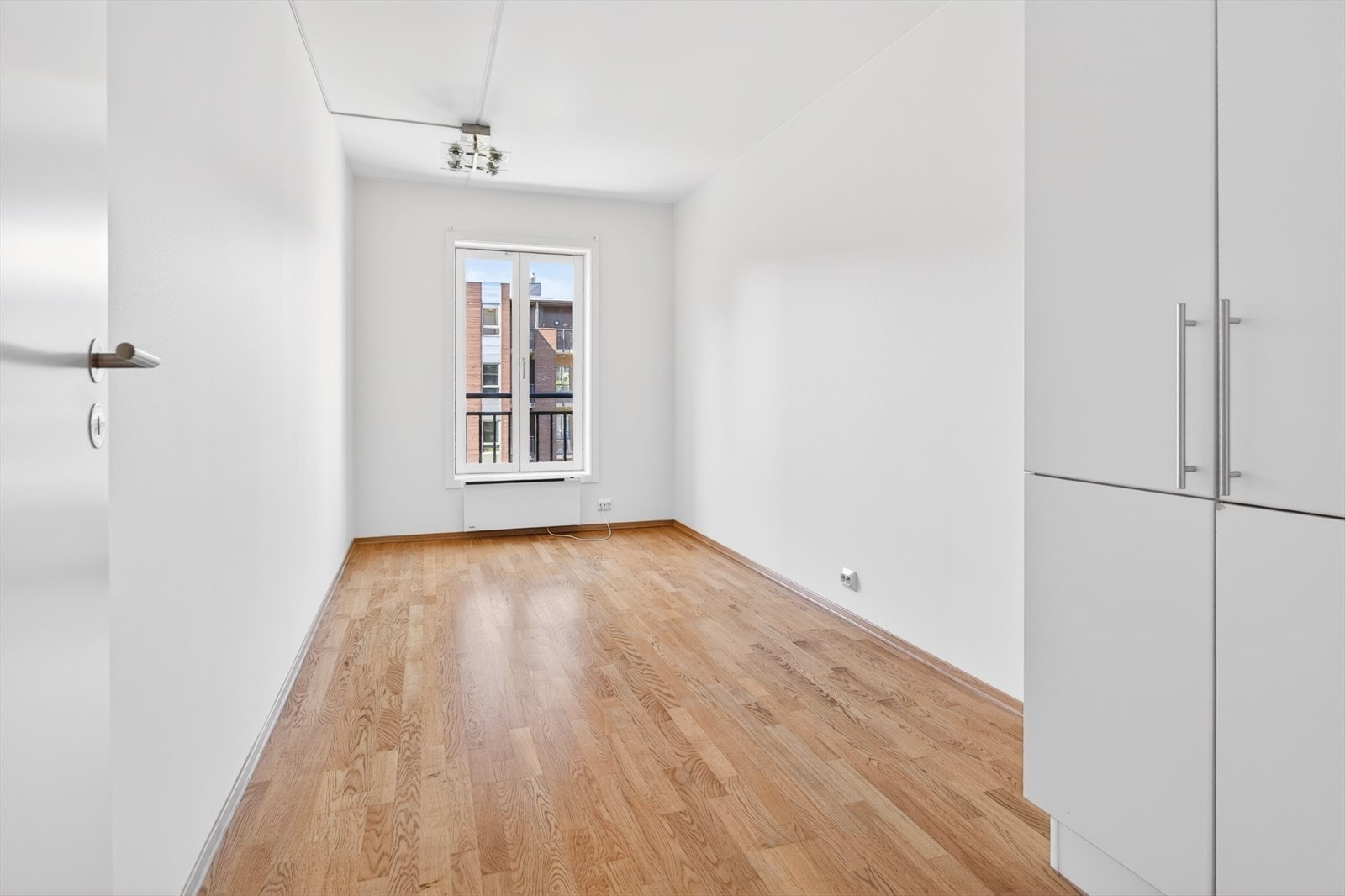 Det andre soverommet egner seg godt som barnerom, gjesterom eller kontor. Galleribilde