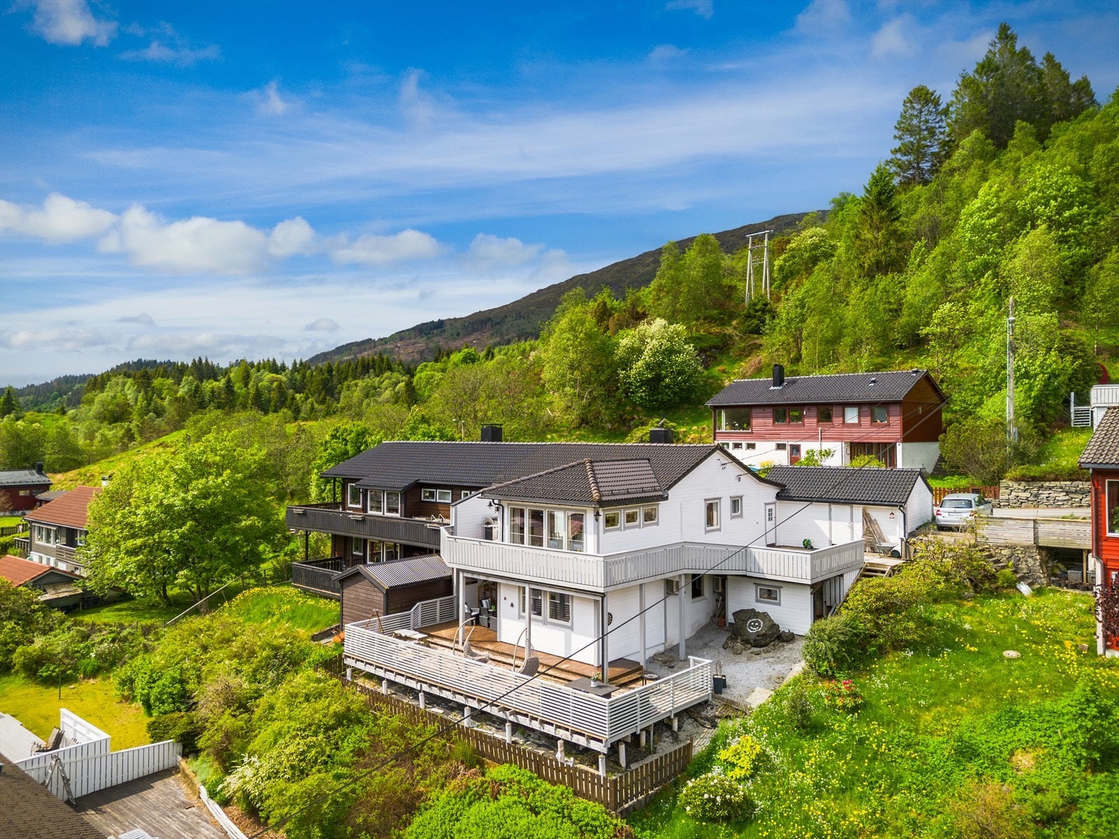 En oversikt over eiendommen og dens plassering i nabolaget. Galleribilde