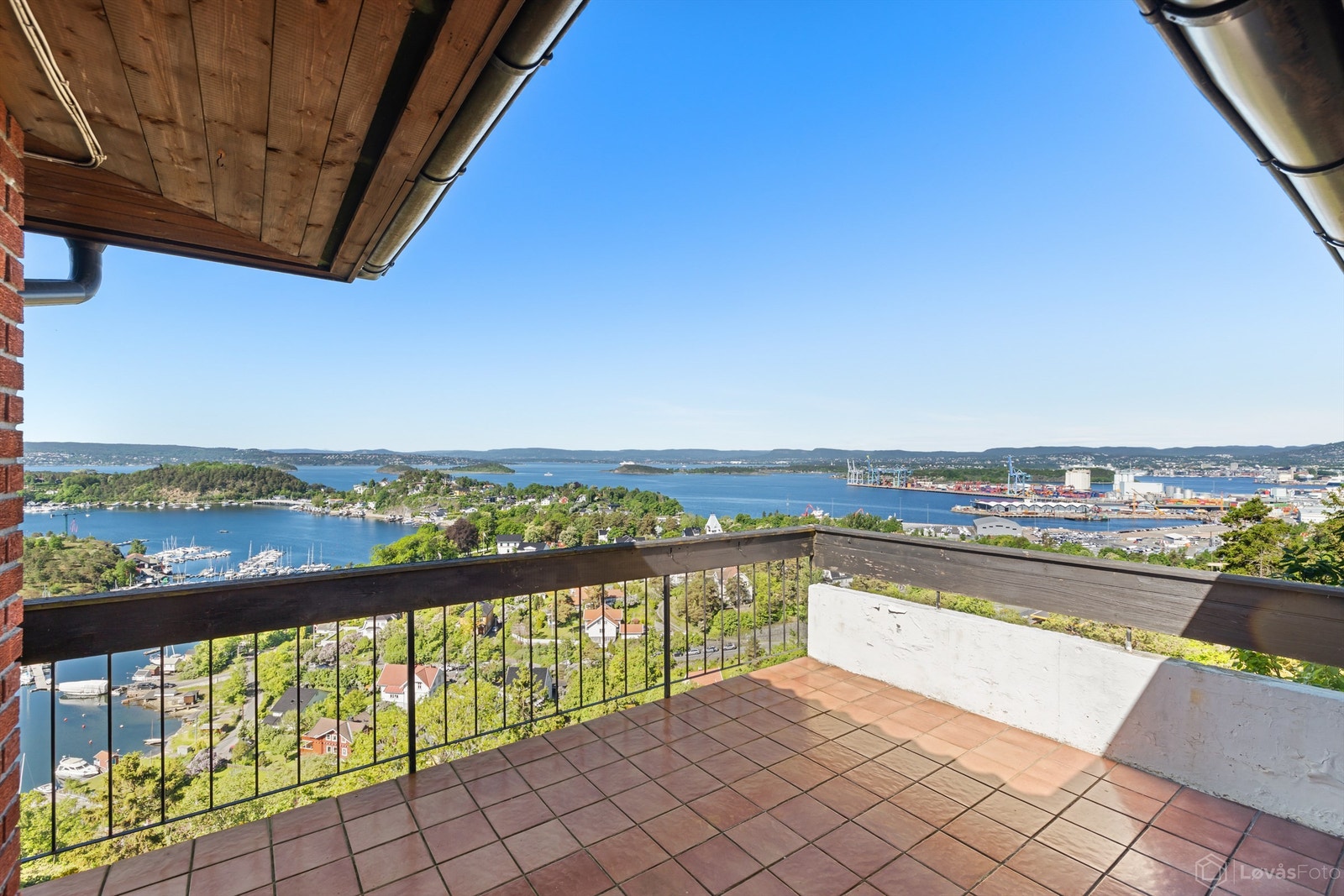 Utsikt mot innseilingen til Oslo og havneområdet. Galleribilde