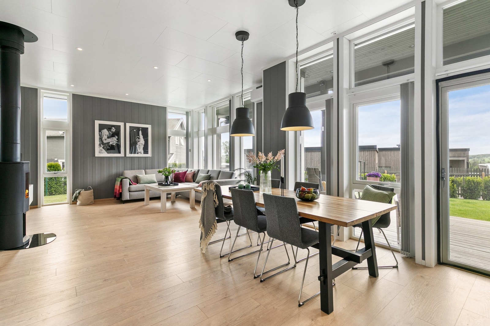 Velkommen til Byflatvegen 92A, presentert av André Høgsveen. Foto: Pil Branding (Kim Rognmo) Galleribilde