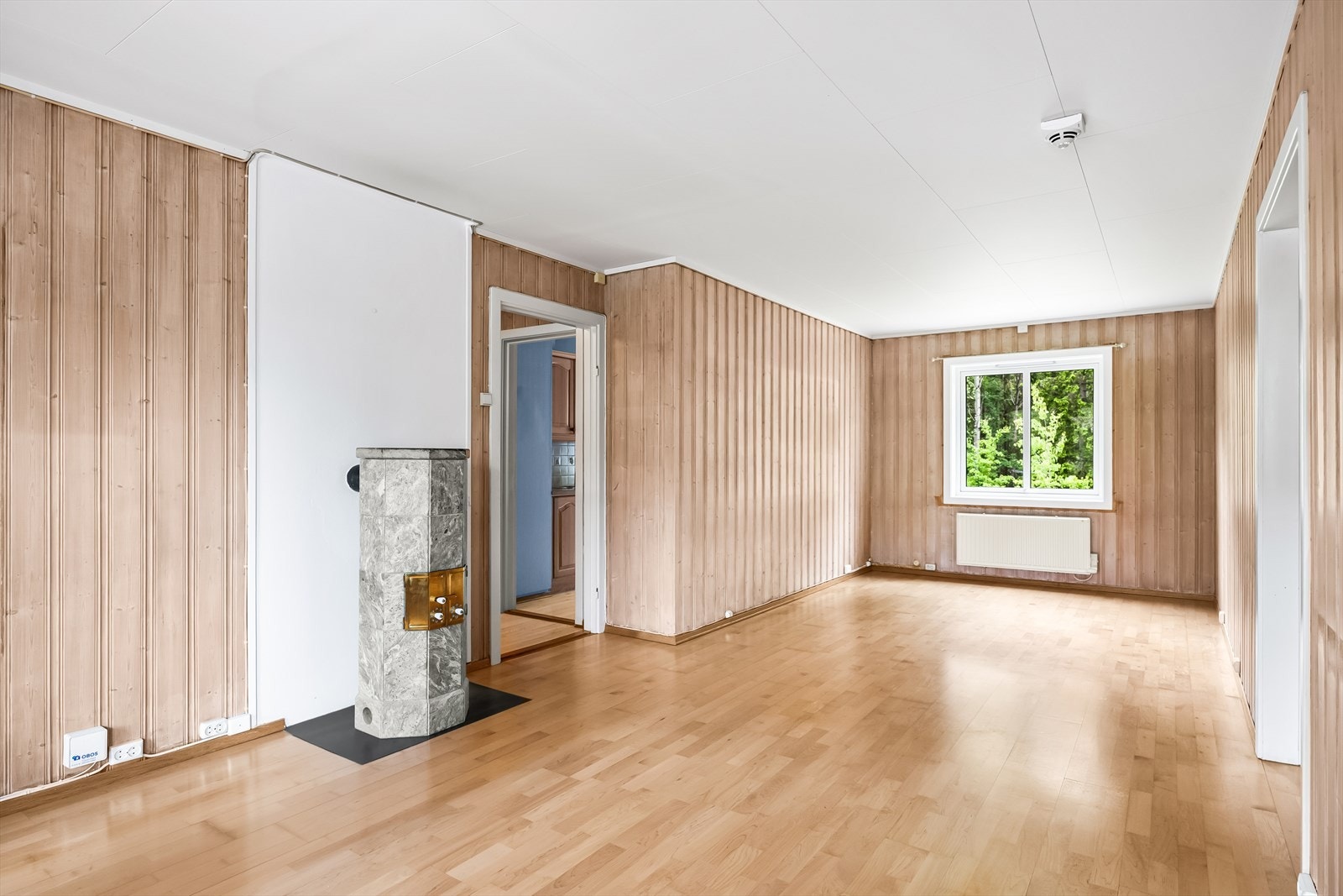 Rommet har god plass til både sofagruppe og spisebord slik at du kan samle både venner og familie. Galleribilde