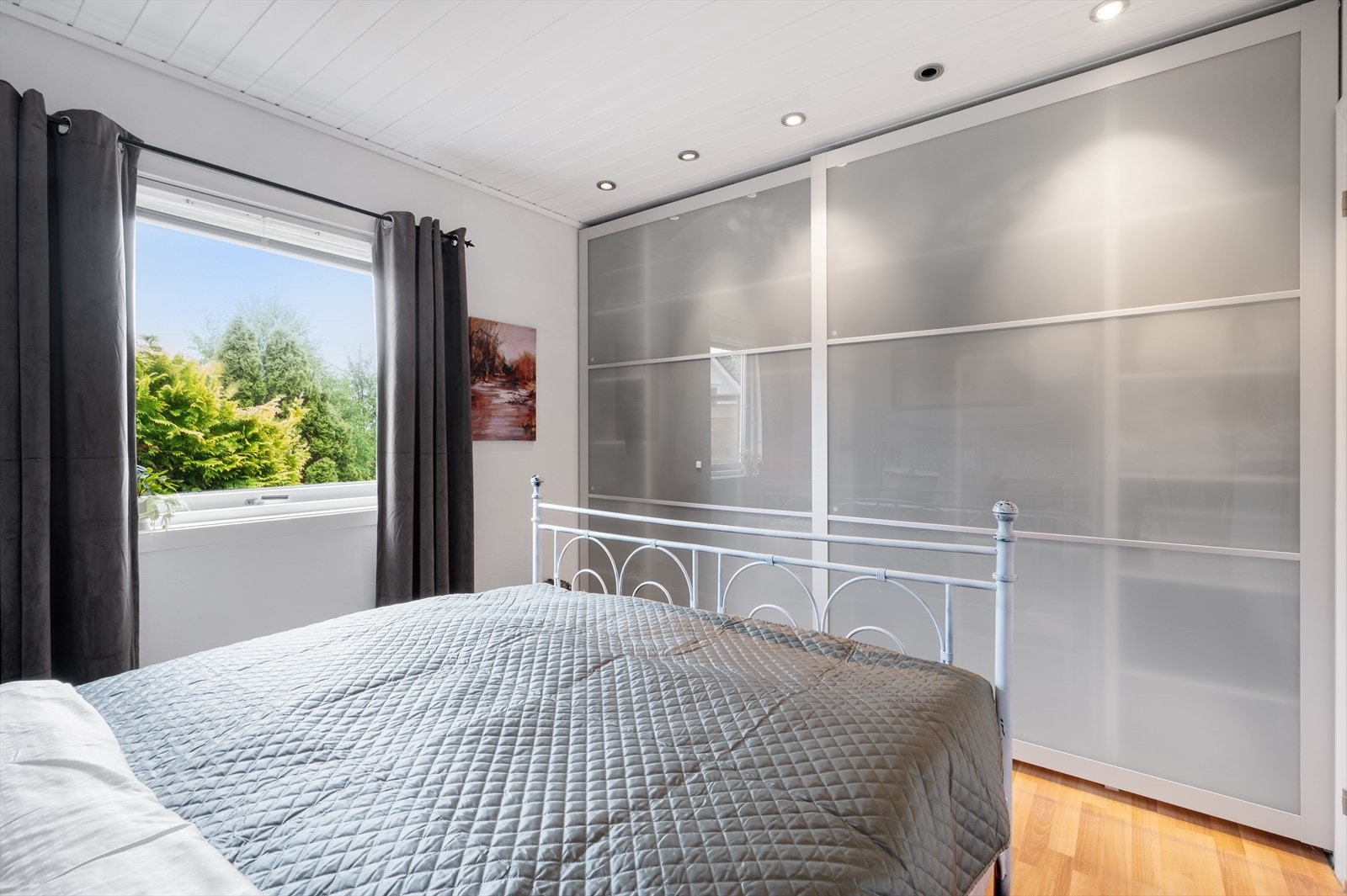 - Soverom 1 måler 11m² - Galleribilde