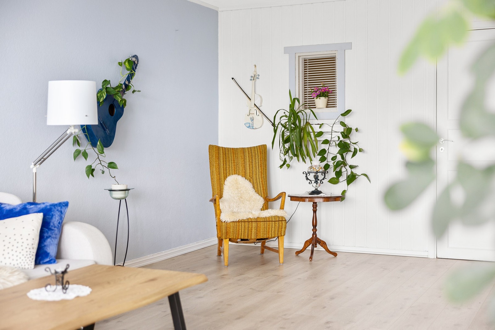 God plass til å dele stuen inn i flere soner. Galleribilde