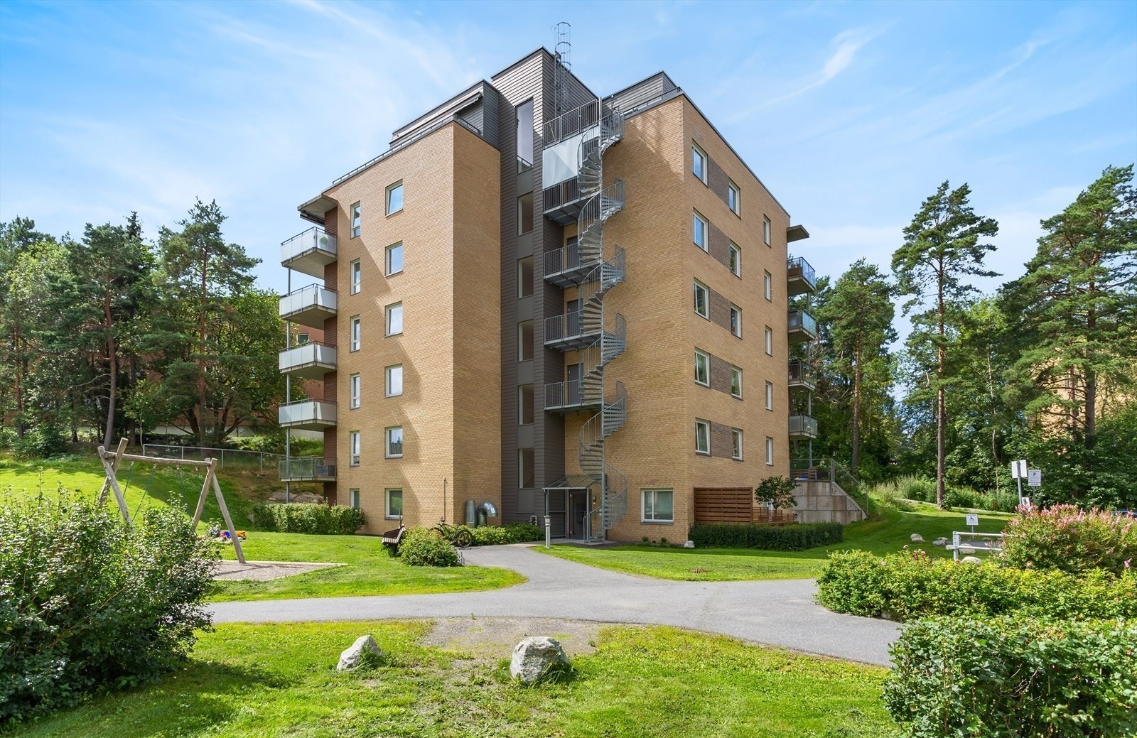 Velkommen til Hellerudveien 75! Galleribilde