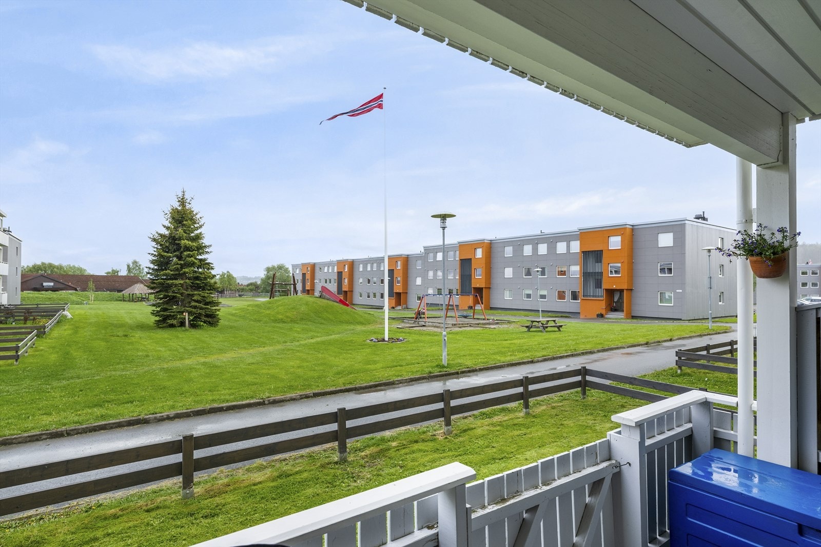 Velkommen til Vestre Hallsetvangen 5B! Galleribilde