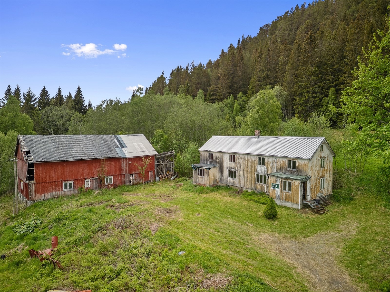 Låven går over to etasjer, med et samlet areal på ca. 310 kvm. Galleribilde
