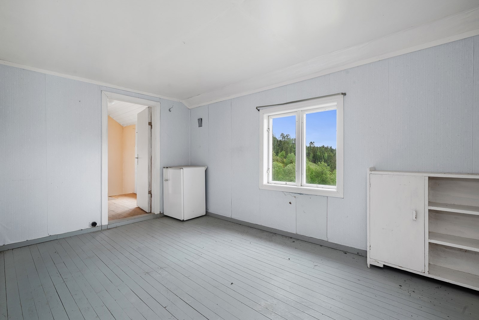 Seks soverom er samlet i 2. etasje, meget praktisk hvis man har små barn. Galleribilde