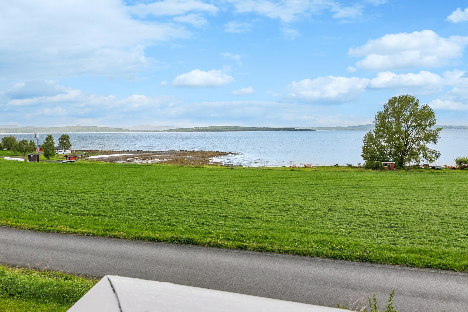 Utsikt fra hovedetasjen. Galleribilde
