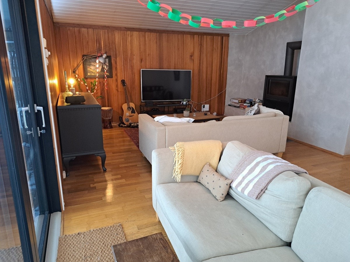 Stue oppe Galleribilde