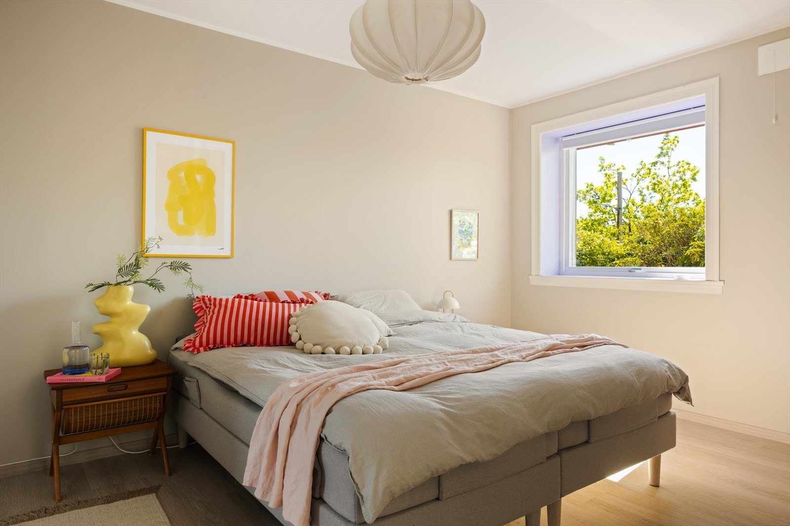 - Soverommet måler hele 16,8 m² - Galleribilde