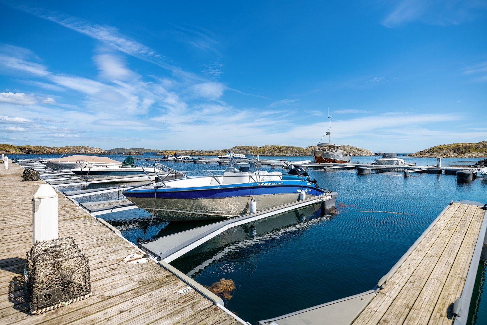 Det medfølger også 2 båtplasser til eiendommen! Galleribilde