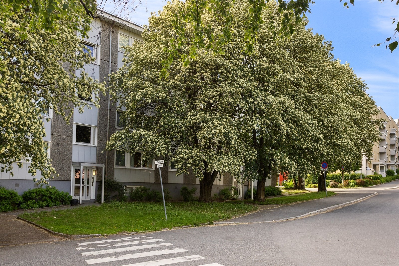 Her bor du i et veldrevet borettslag bestående av 25 enheter. Galleribilde