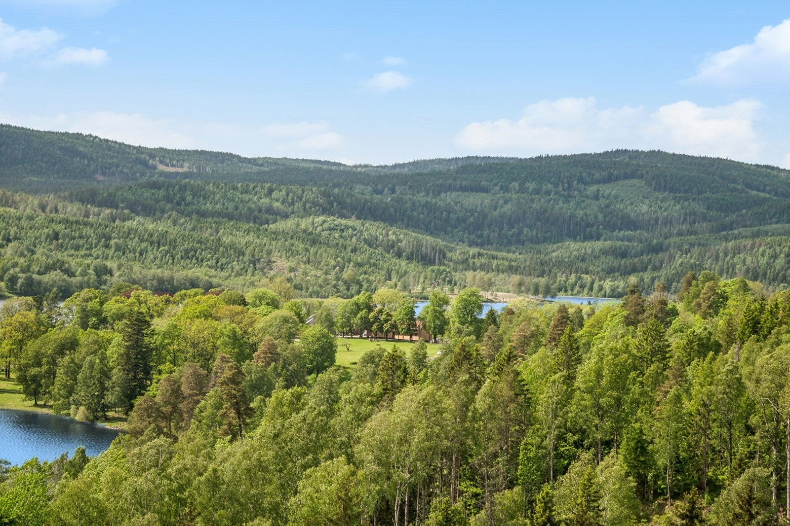 utsikt mot Bogstad gård. Galleribilde