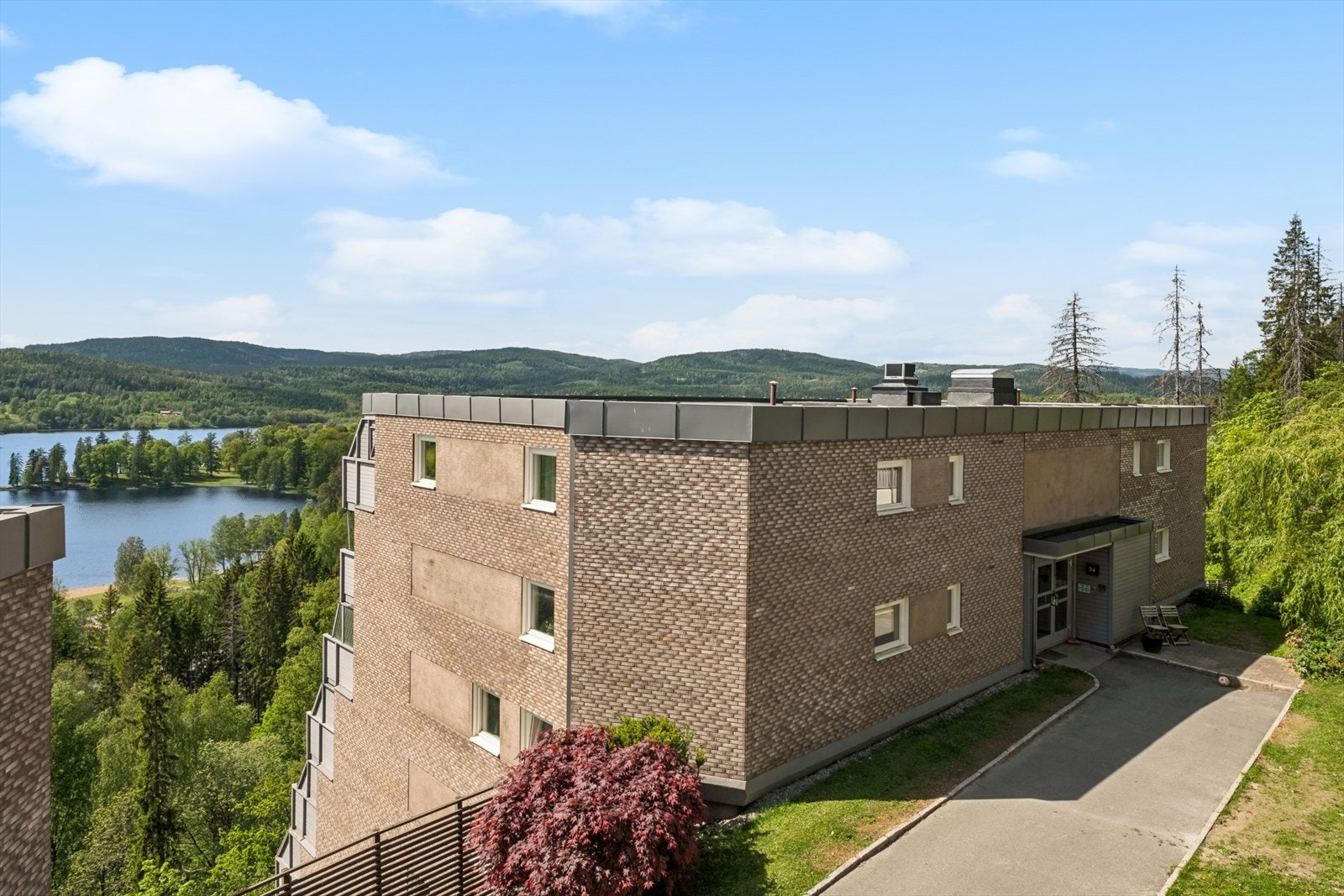 inngangsparti. Galleribilde