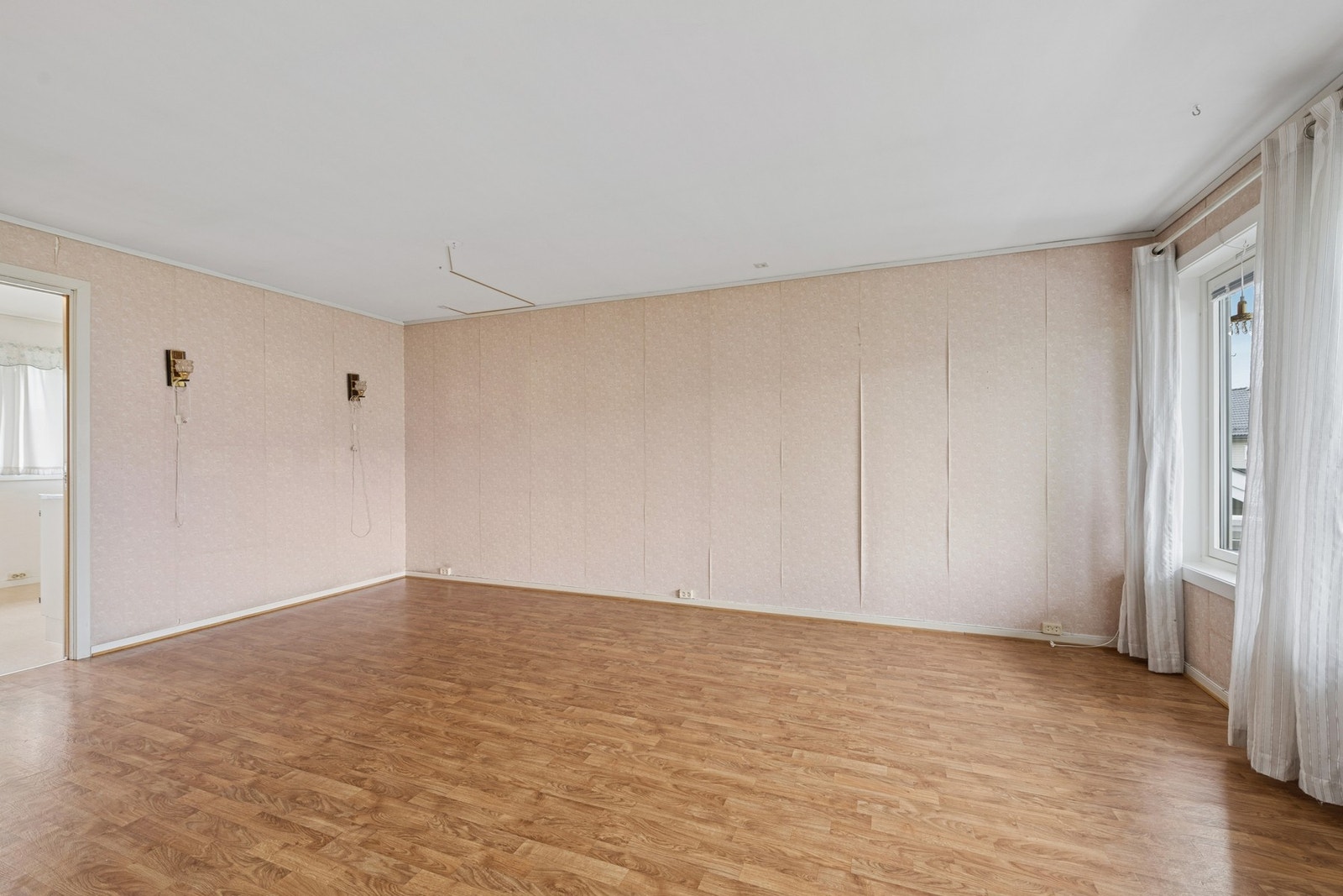 God plass til sittegruppe i stuen. Galleribilde