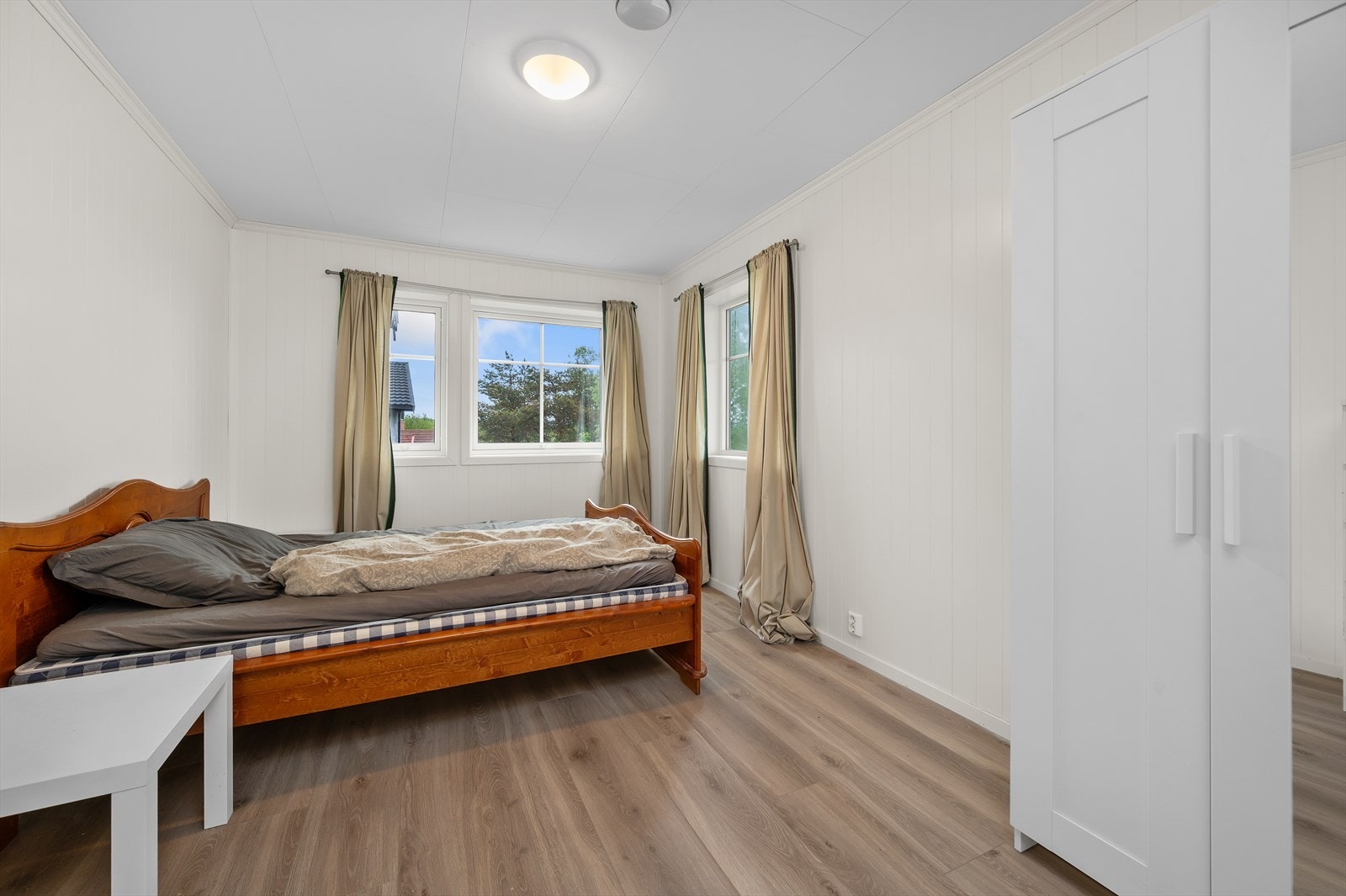 Boligen har 2 soverom på hhv. 13 og 7,5m². Galleribilde