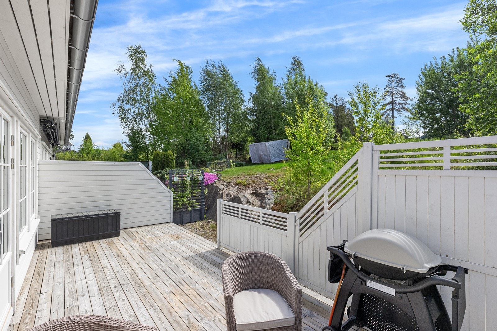 Terrassen er på ca. 23 m² . Galleribilde